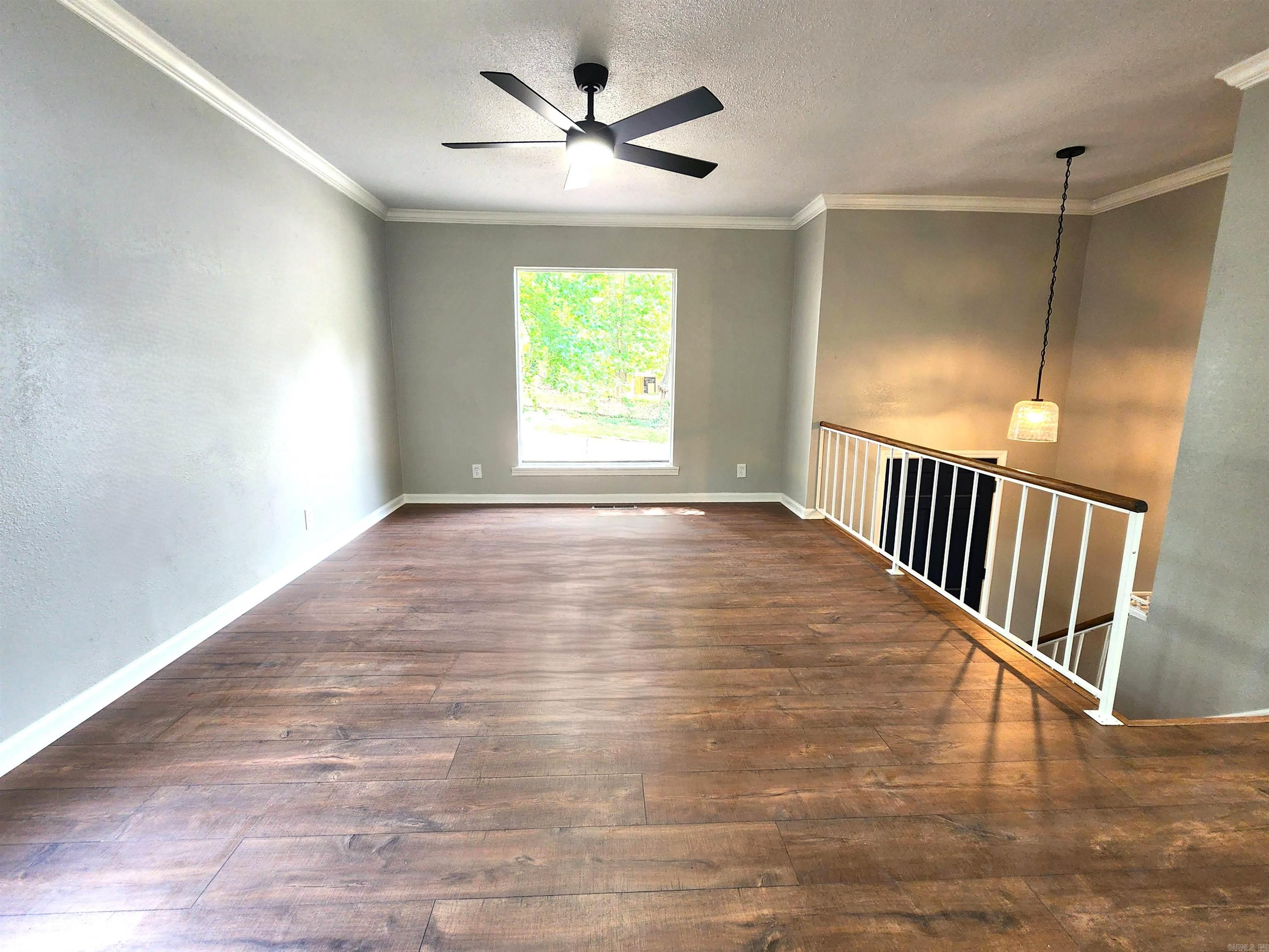 TANGLEWOOD - Residential