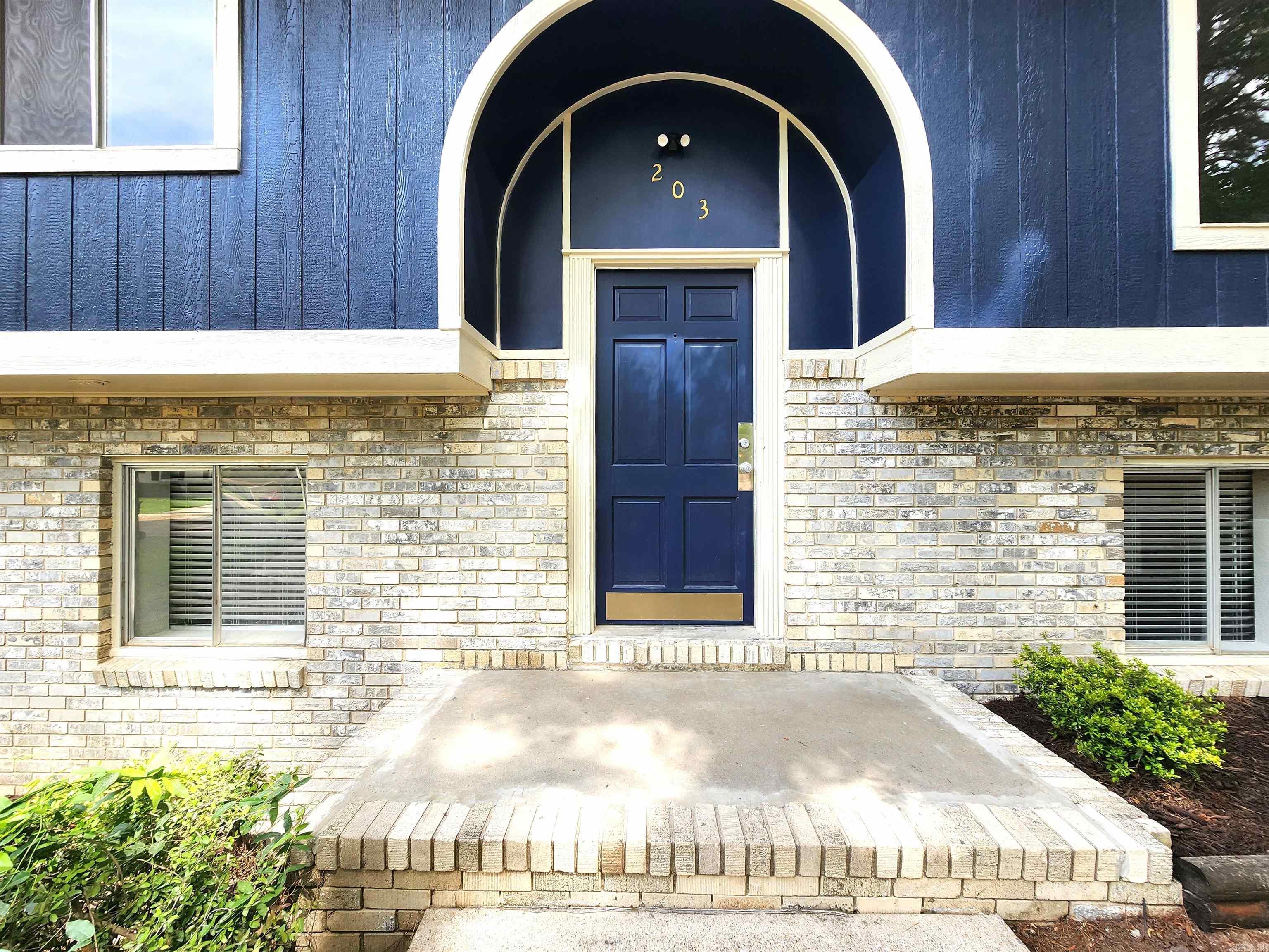 TANGLEWOOD - Residential