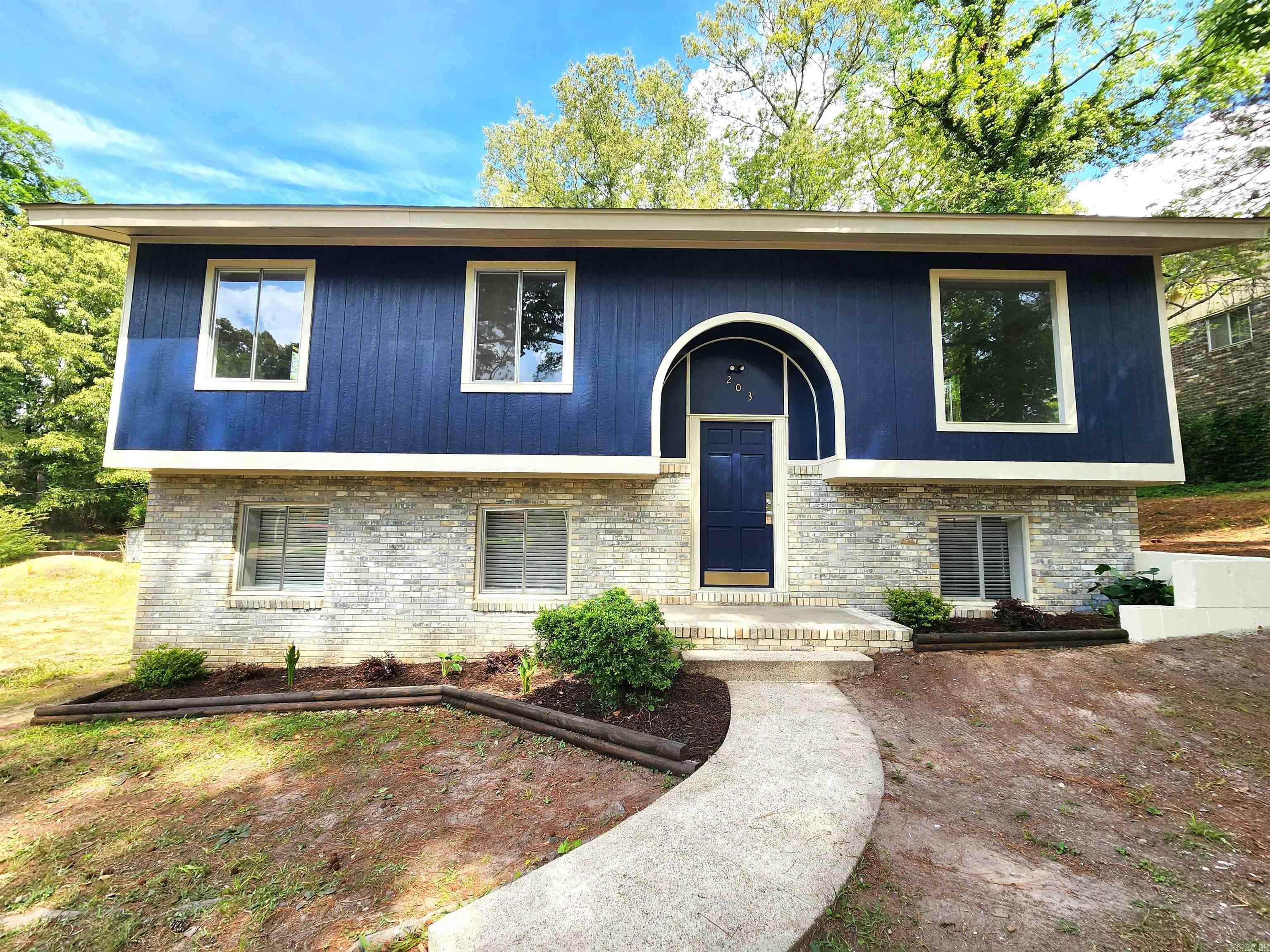 TANGLEWOOD - Residential