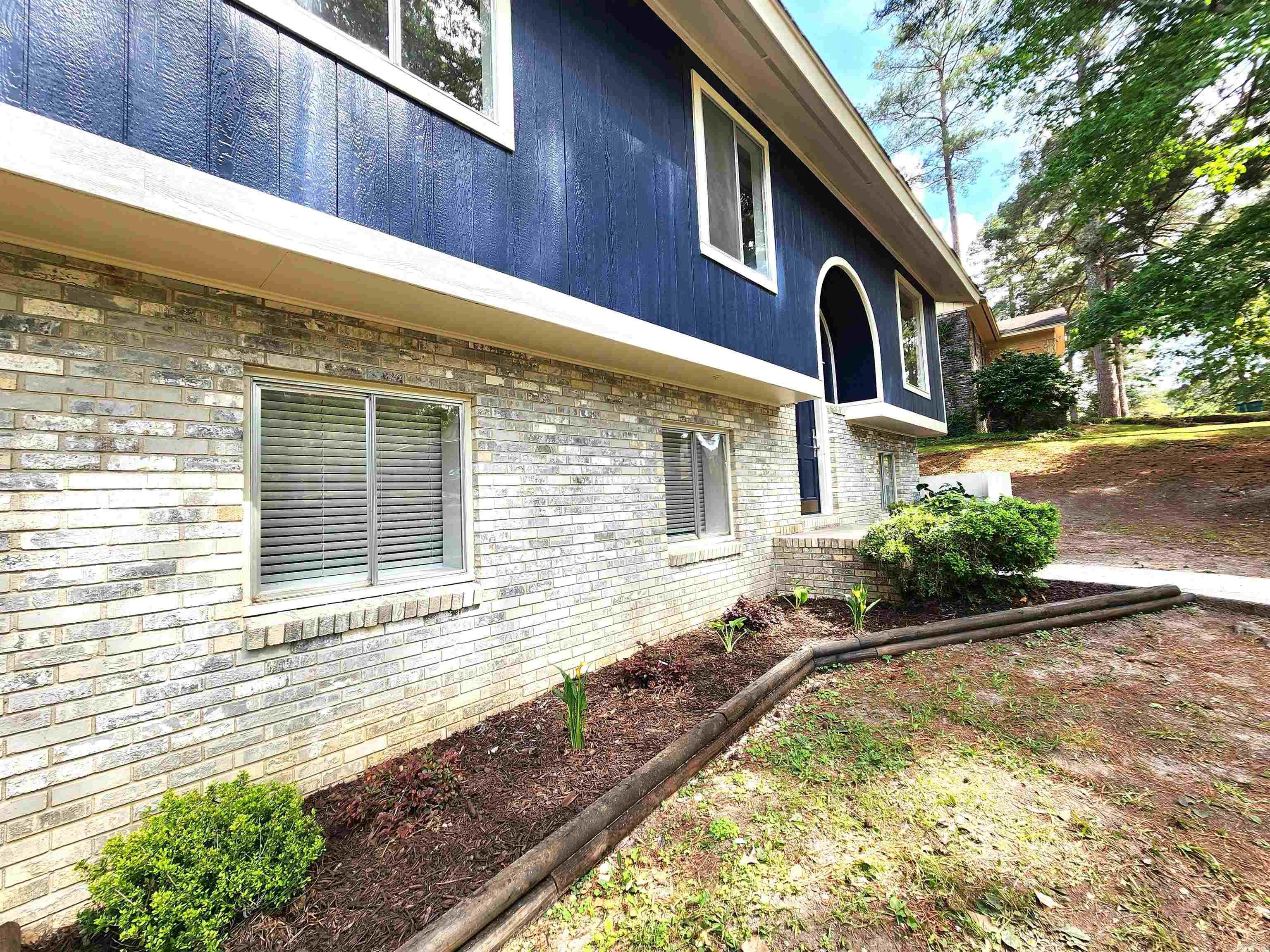 TANGLEWOOD - Residential