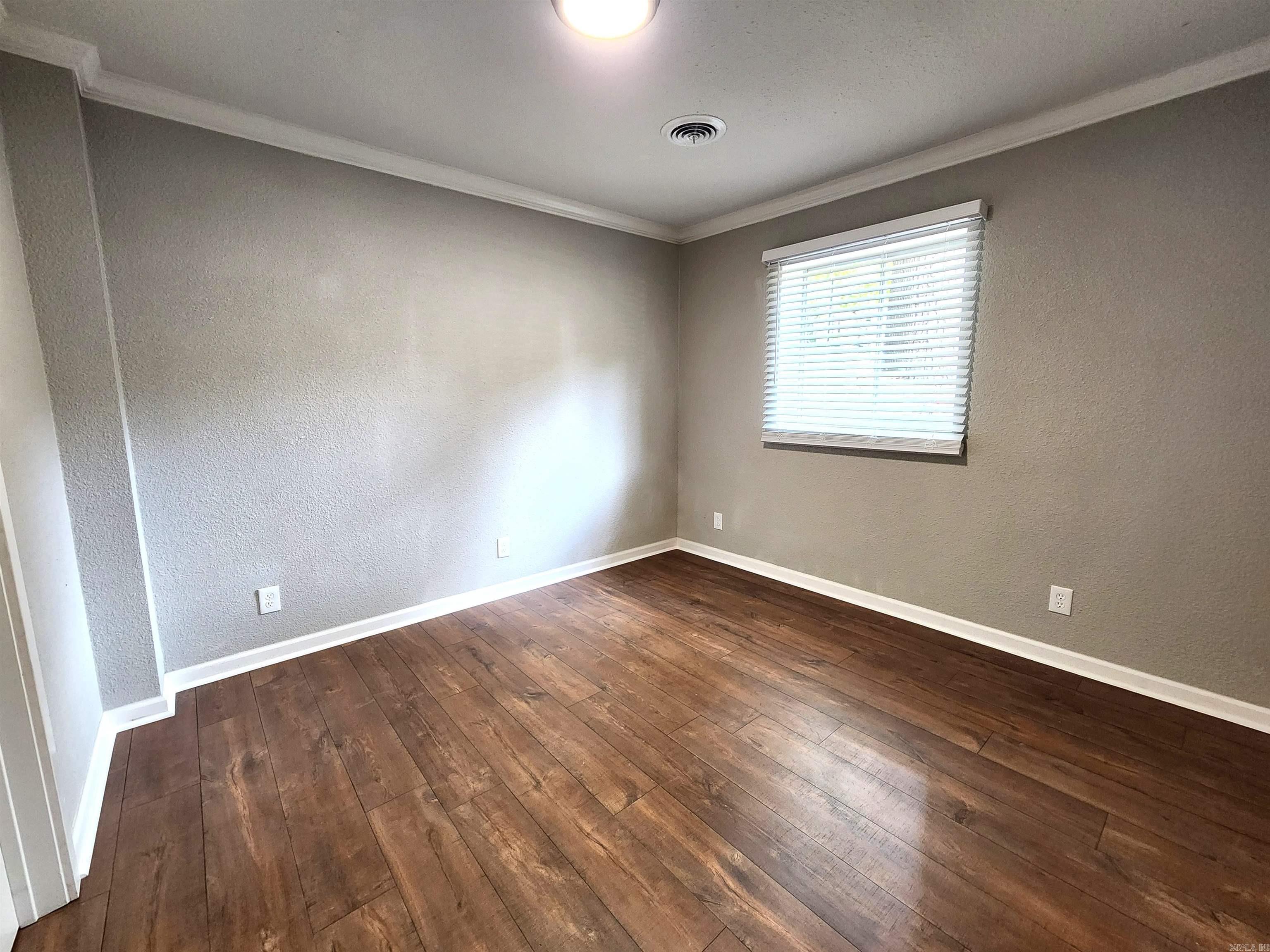 TANGLEWOOD - Residential