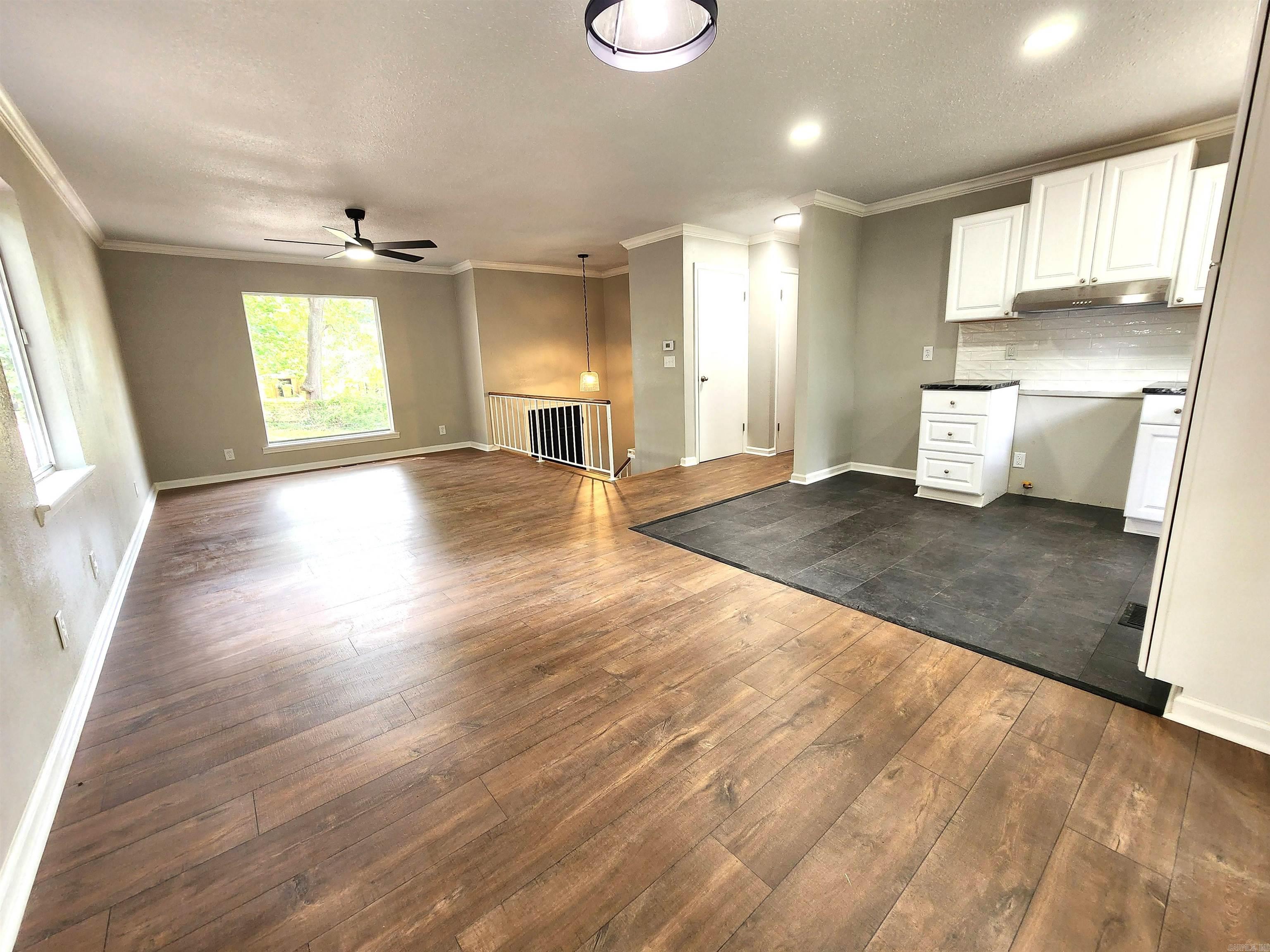 TANGLEWOOD - Residential