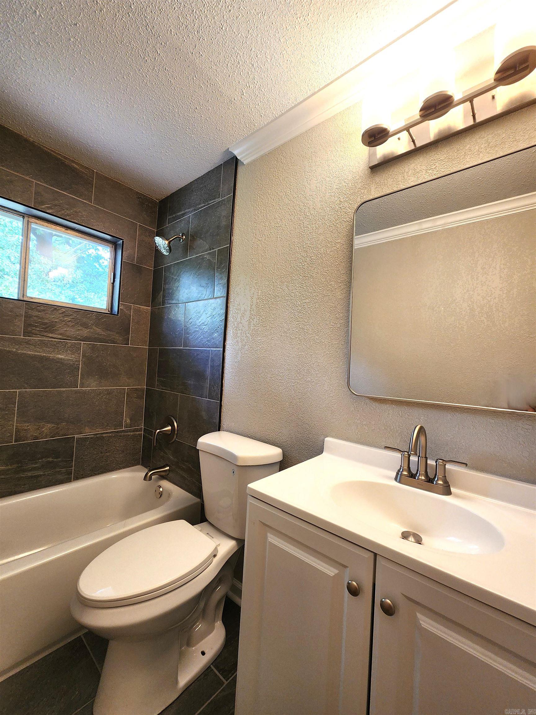 TANGLEWOOD - Residential