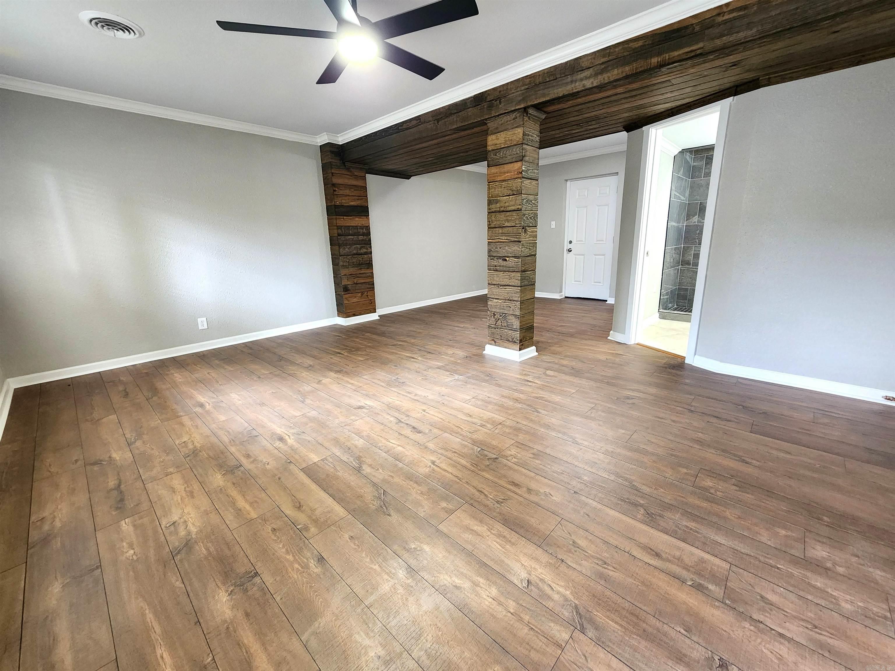 TANGLEWOOD - Residential