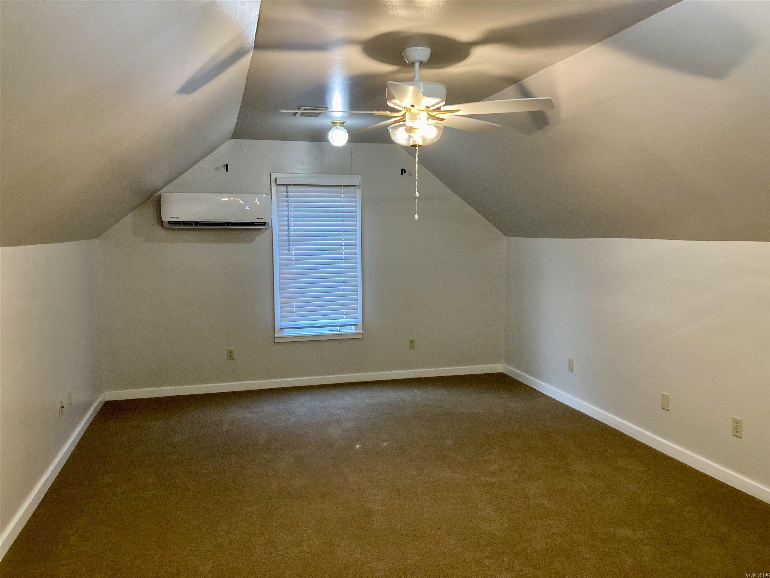 PARK HILL - Residential