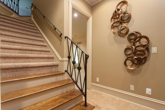 HICKORY CREEK - Residential