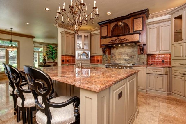 HICKORY CREEK - Residential