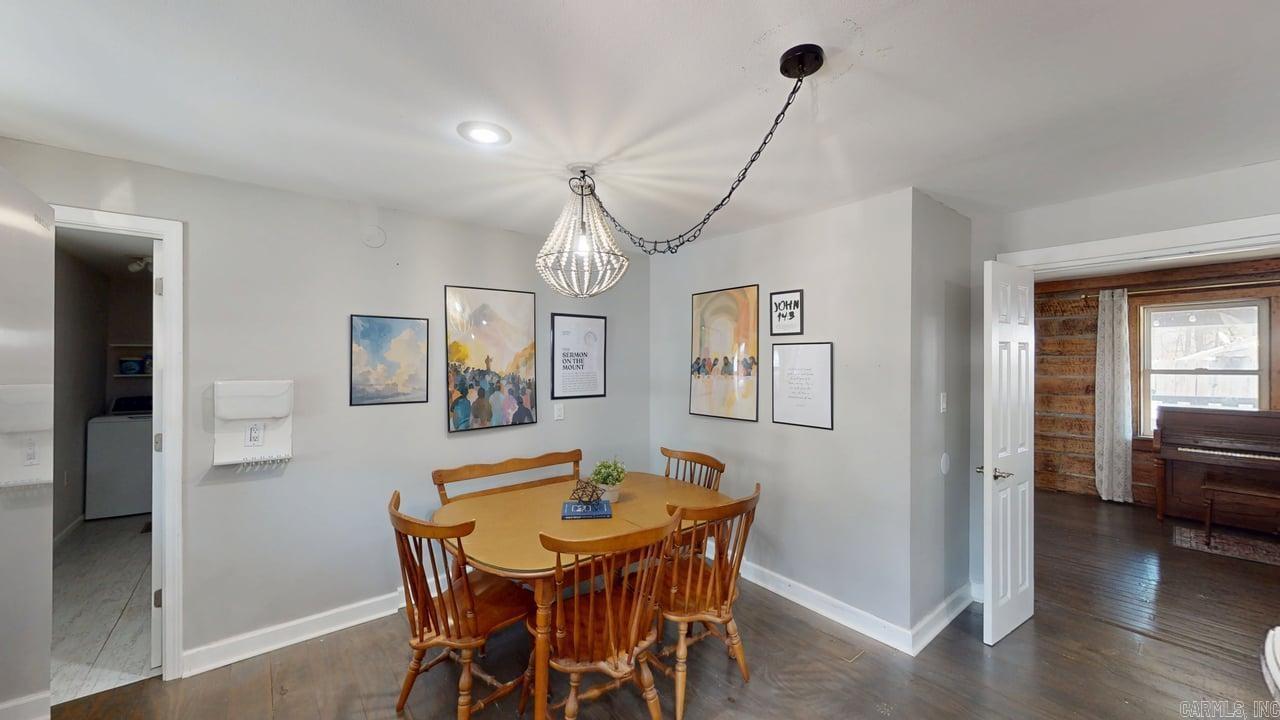 BEAR'S DEN - Residential