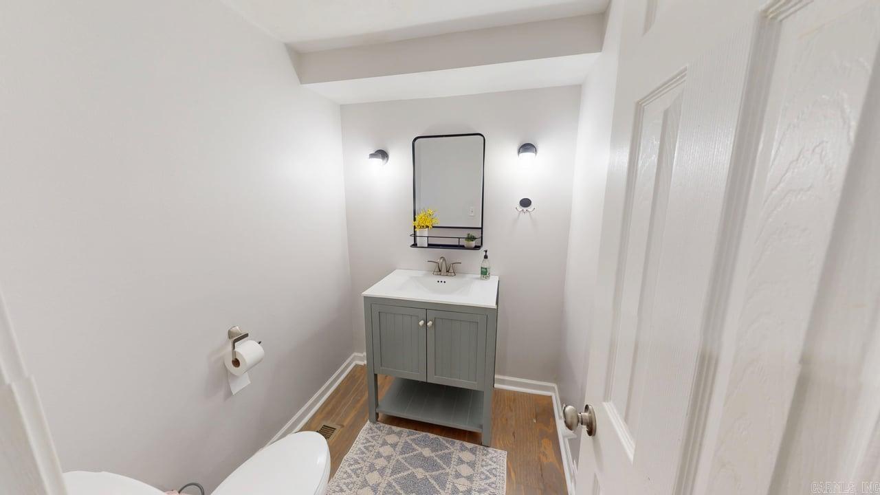 BEAR'S DEN - Residential