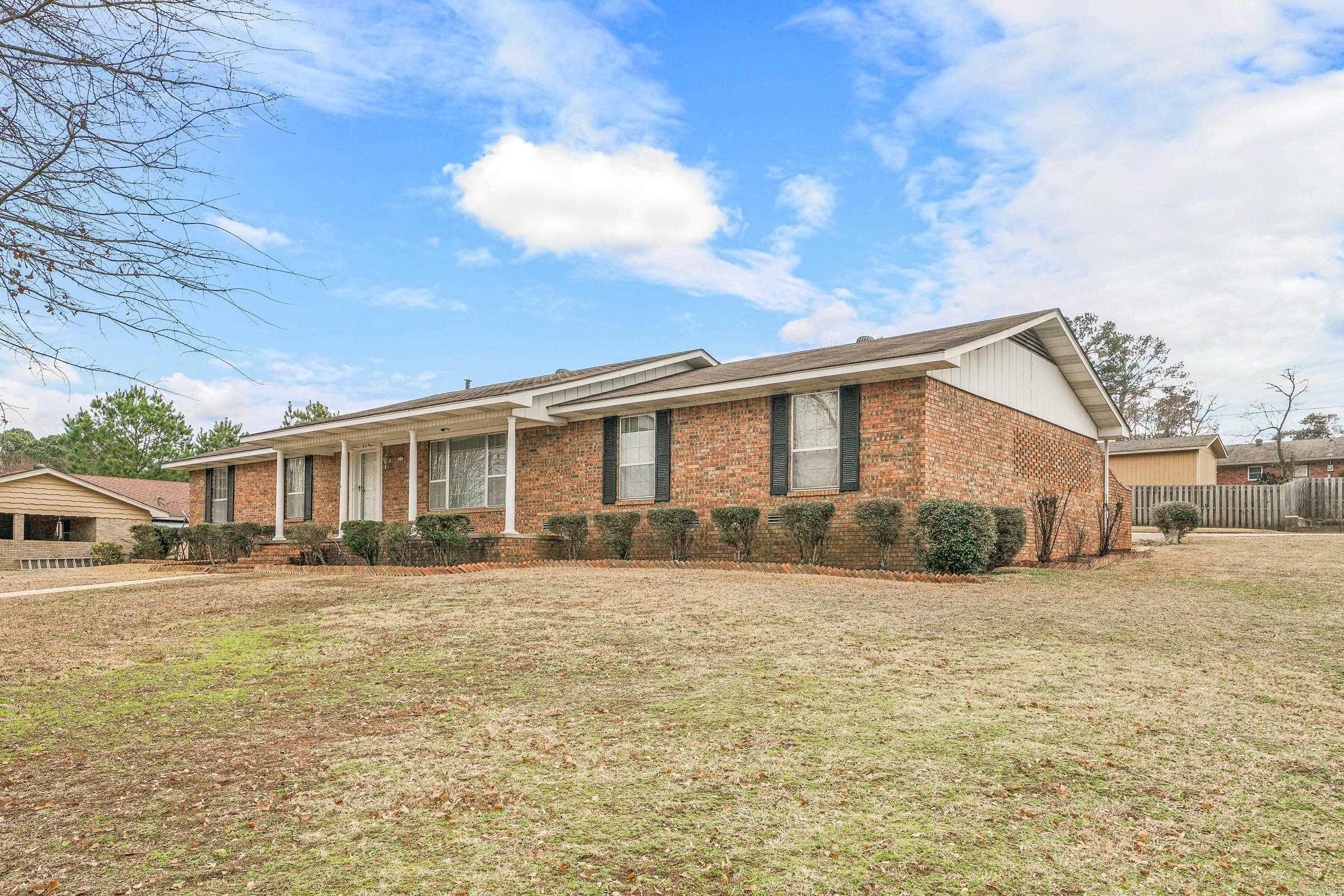 GREENWOOD - Residential