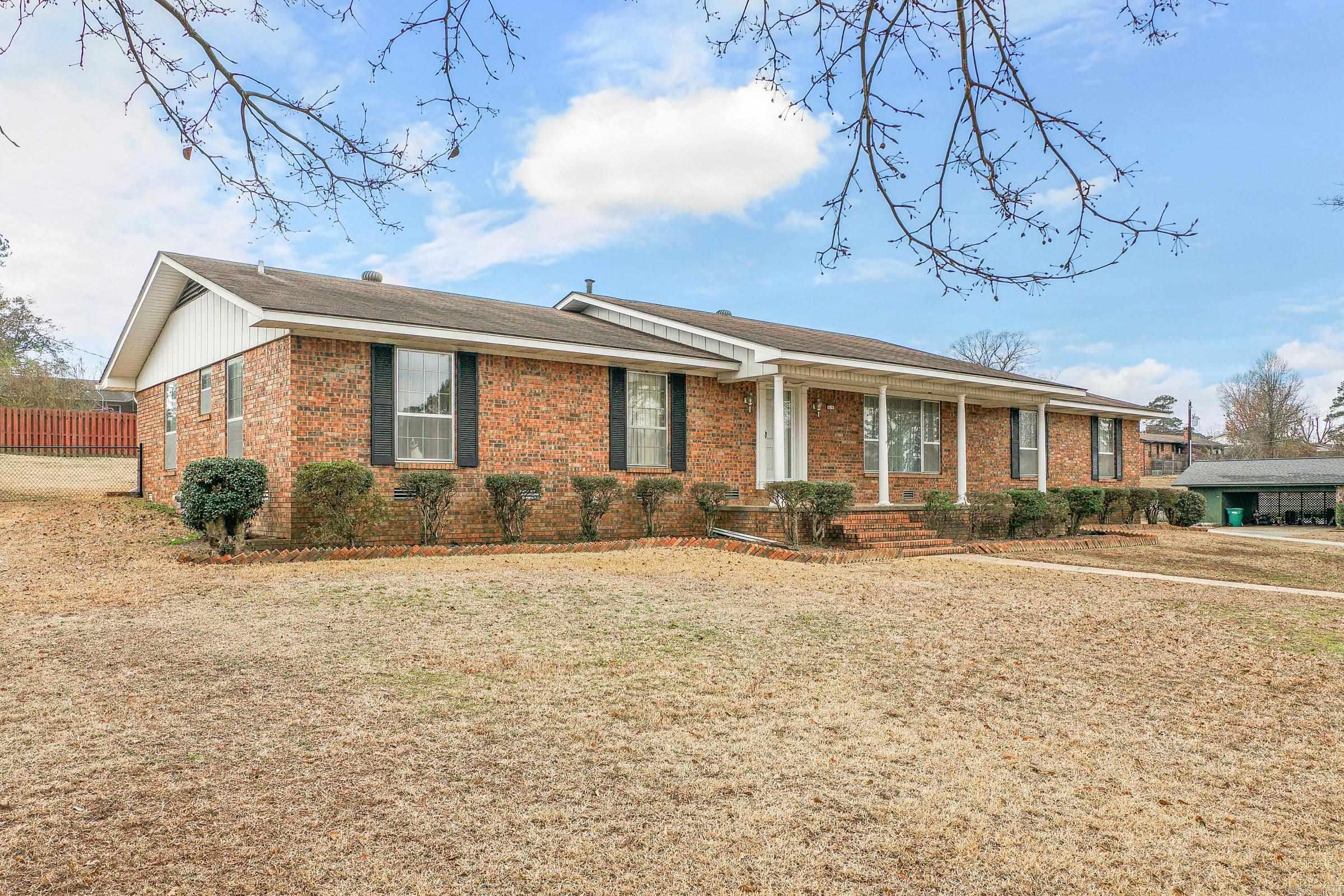 GREENWOOD - Residential