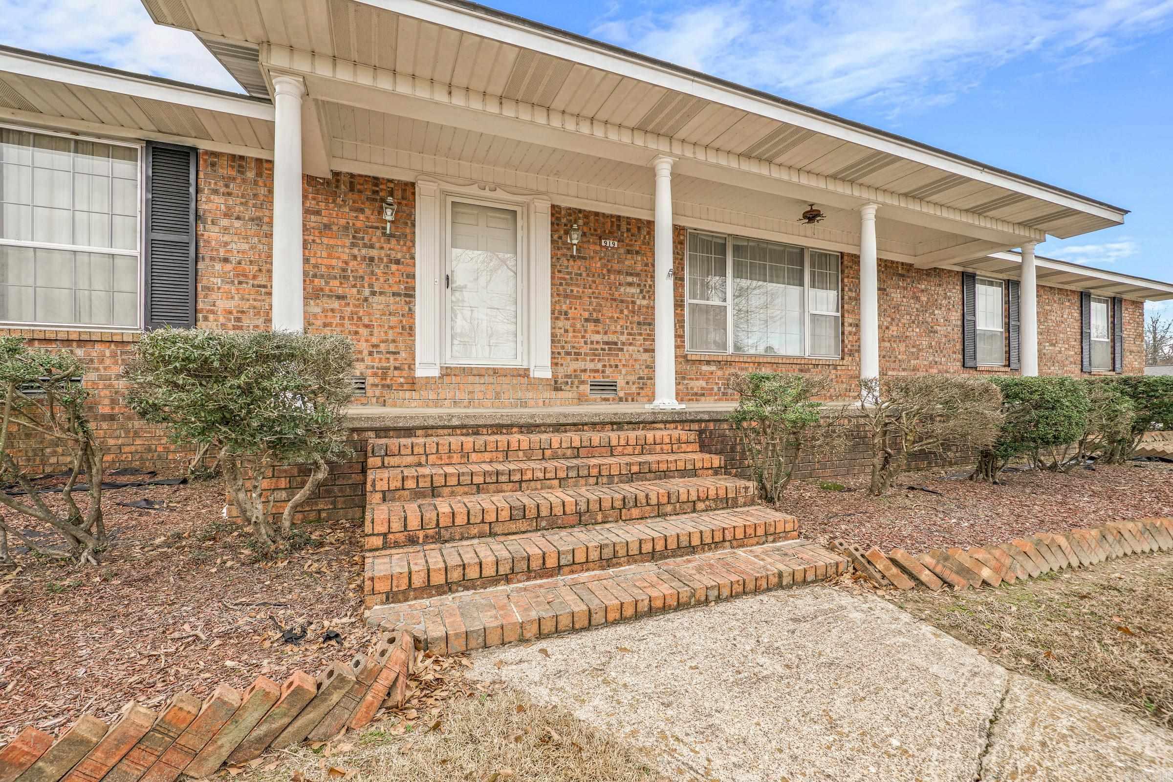 GREENWOOD - Residential