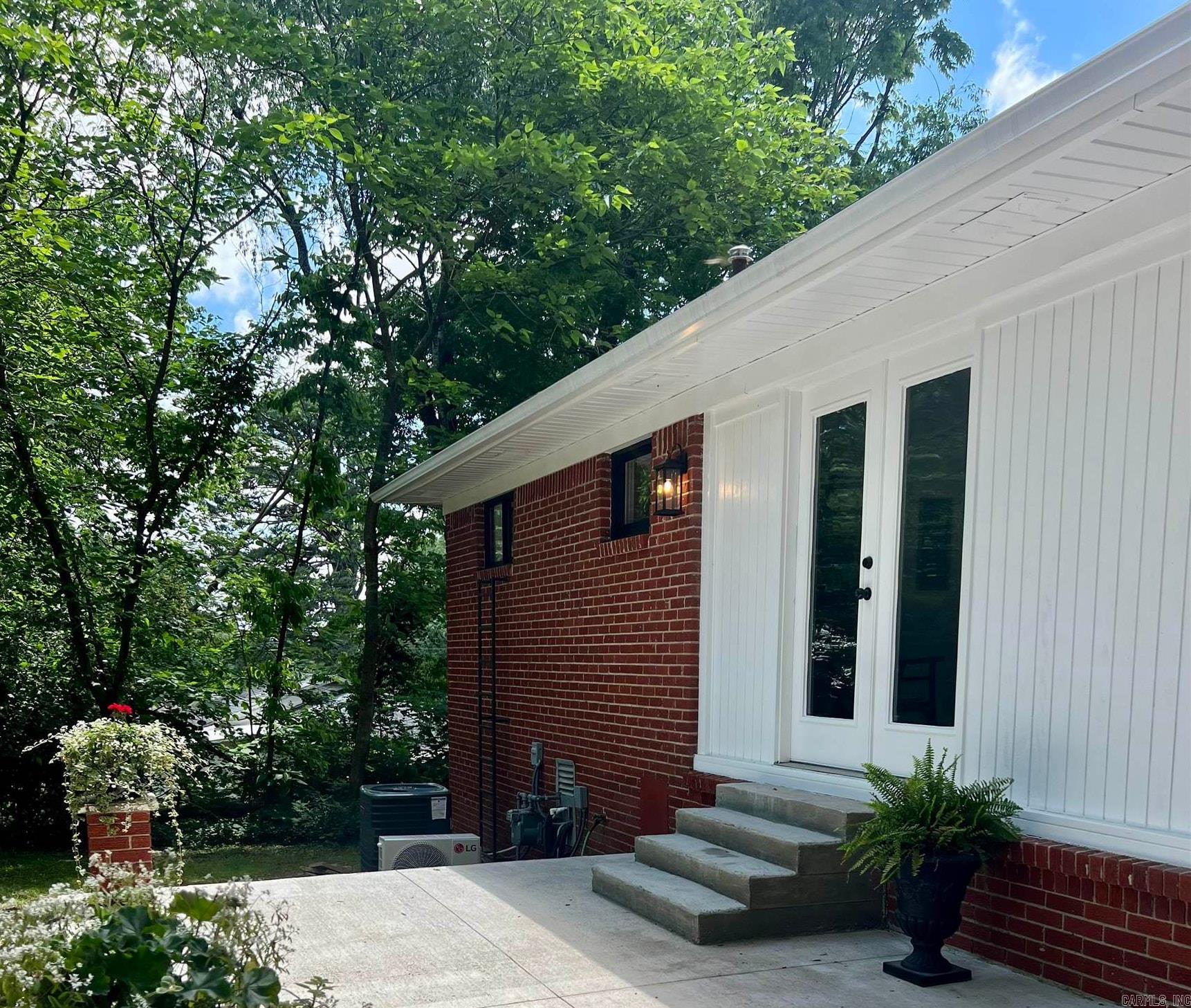Moore & Case - Residential
