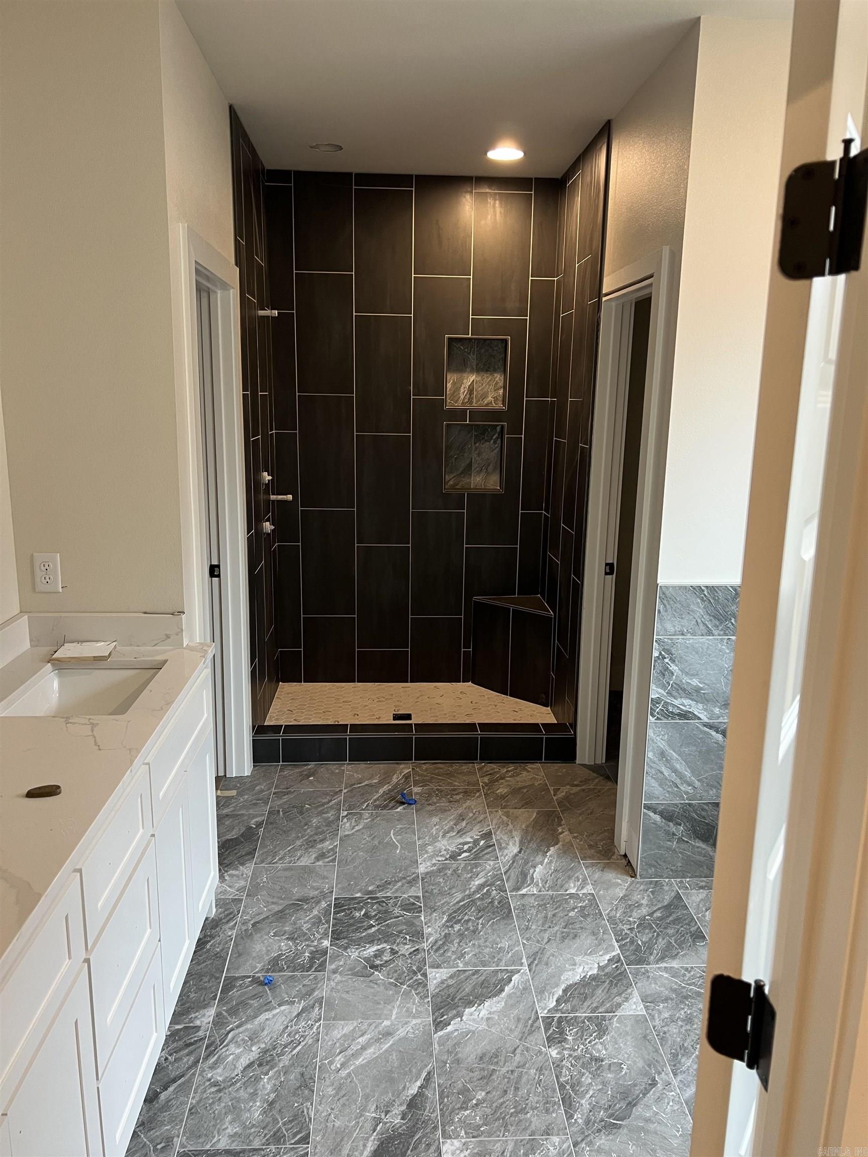 CORAL RIDGE - Residential