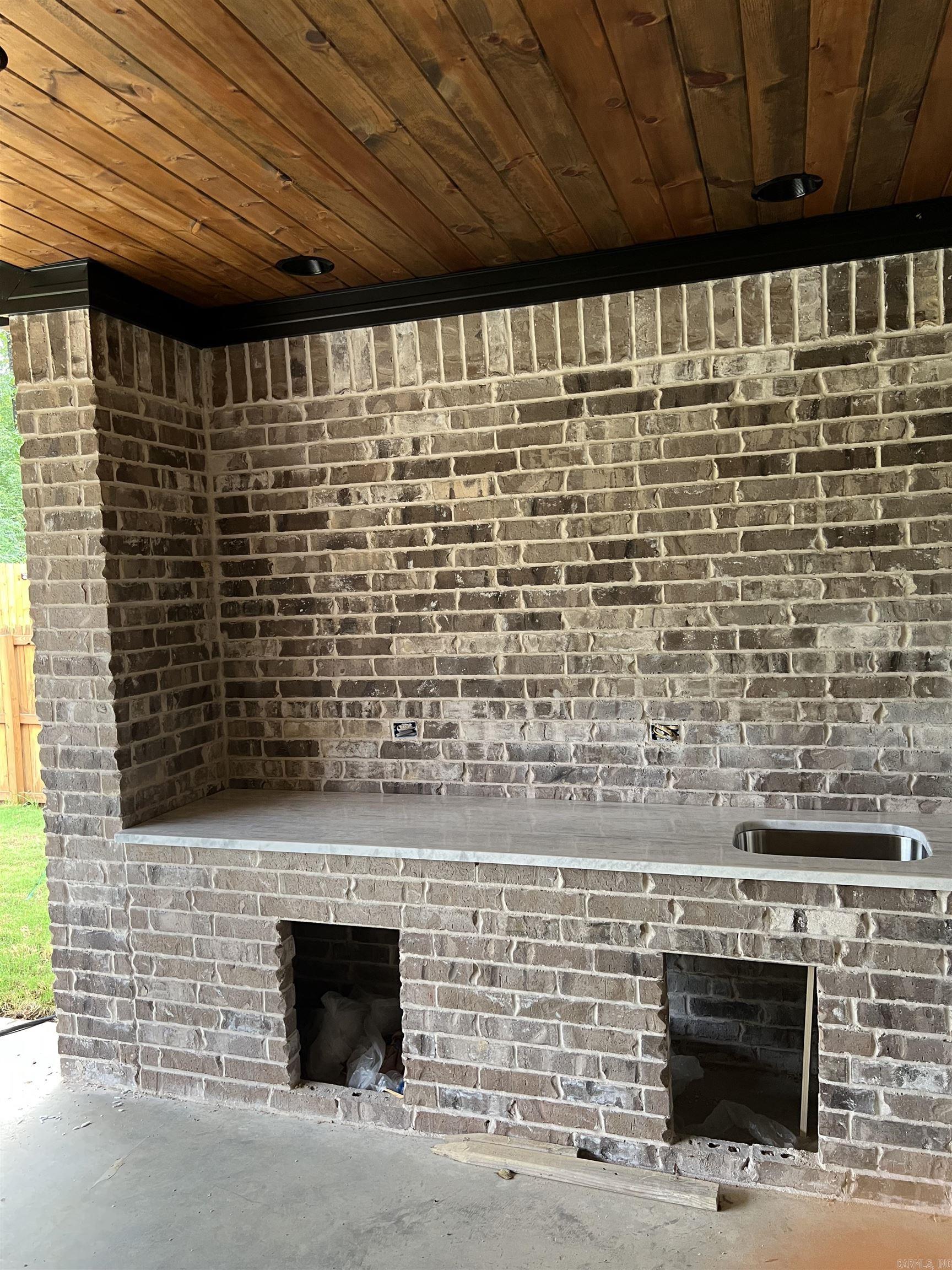 CORAL RIDGE - Residential