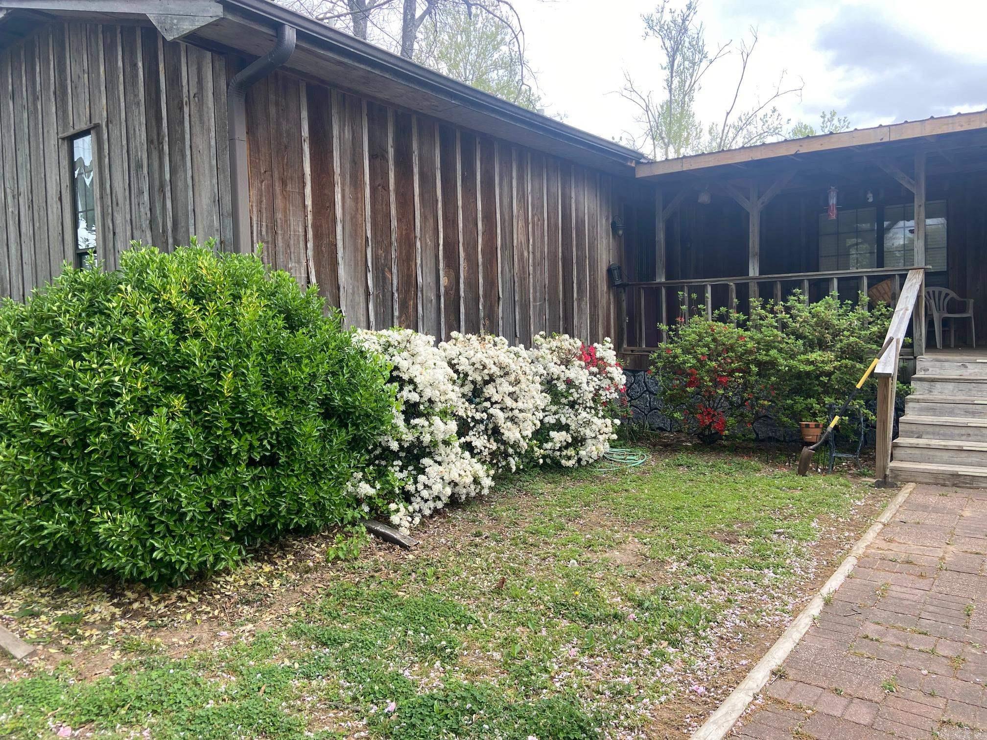 RIVERSIDE PARK - Residential