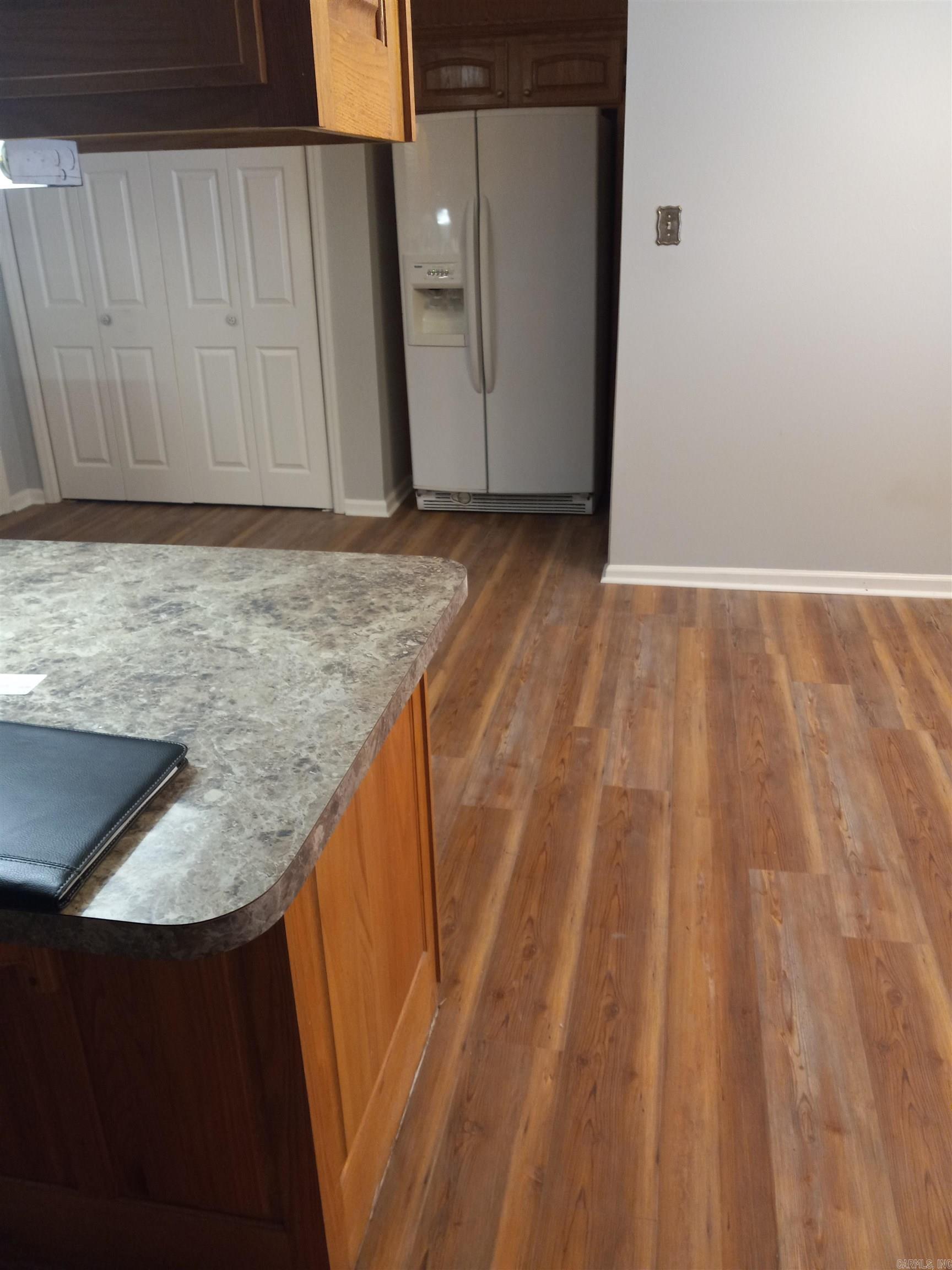 PECAN LAKE - Residential