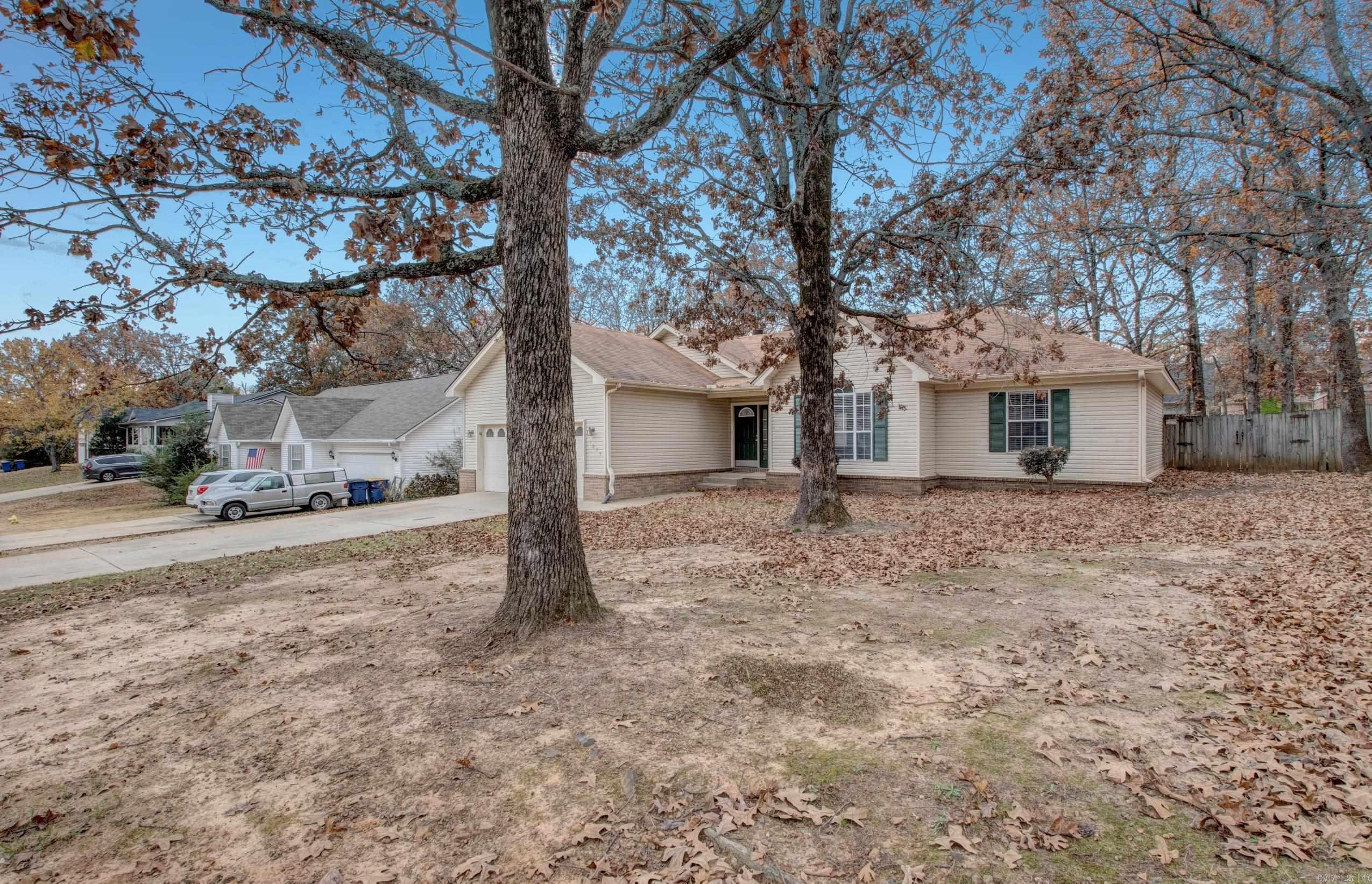 CABOT HIGHLANDS - Residential