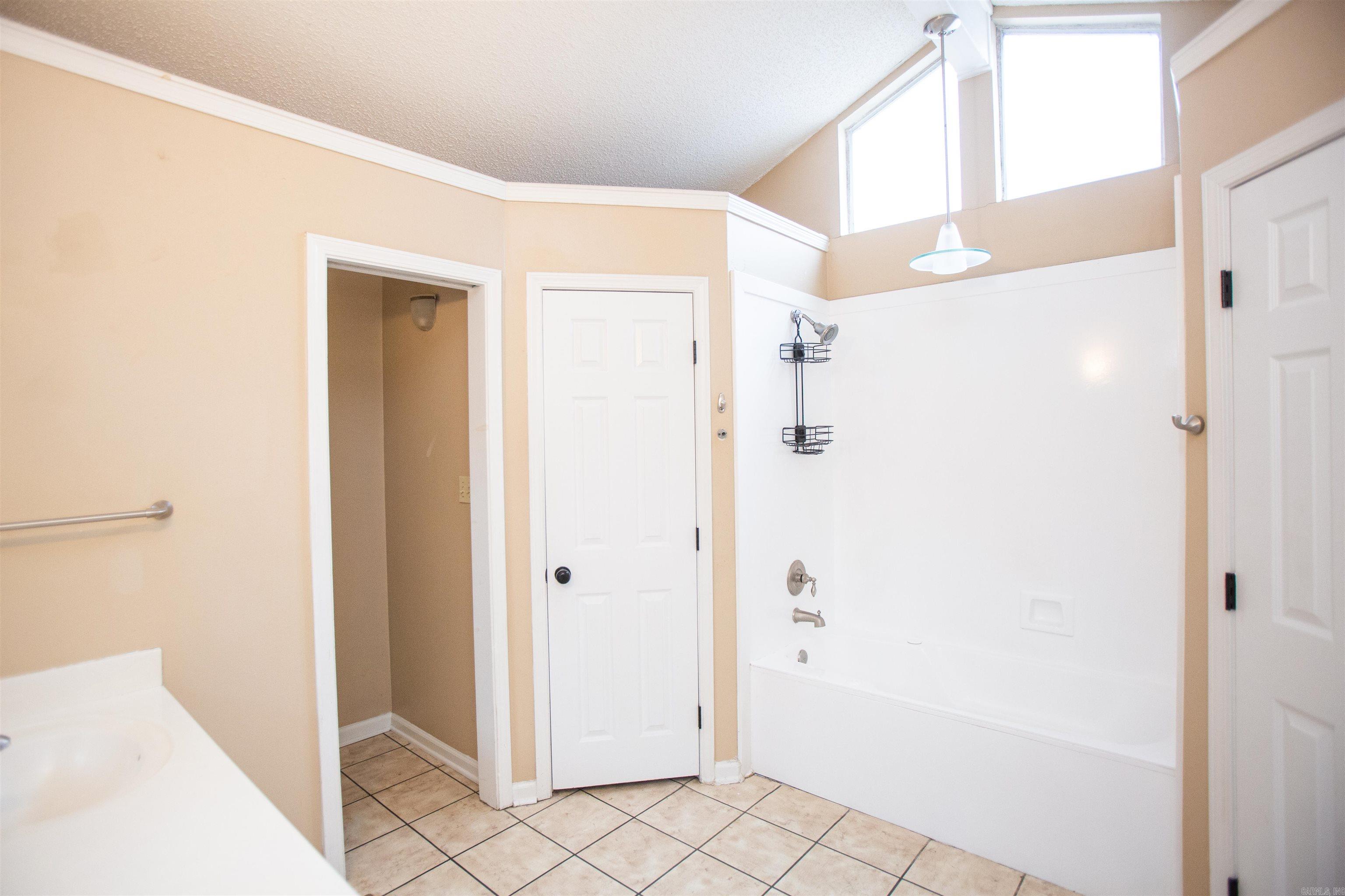 Sandpiper West - Residential Lease