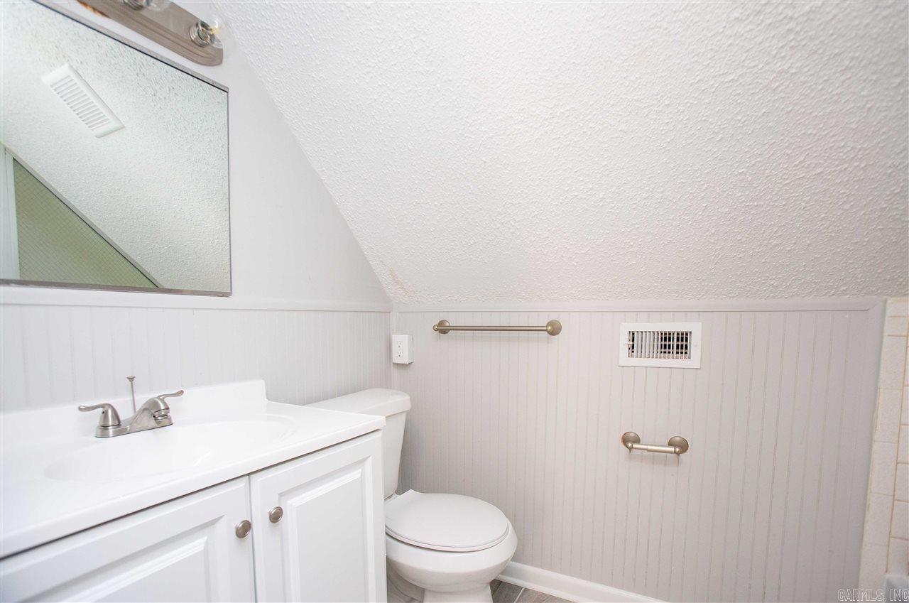 Cloverdale - Residential Lease