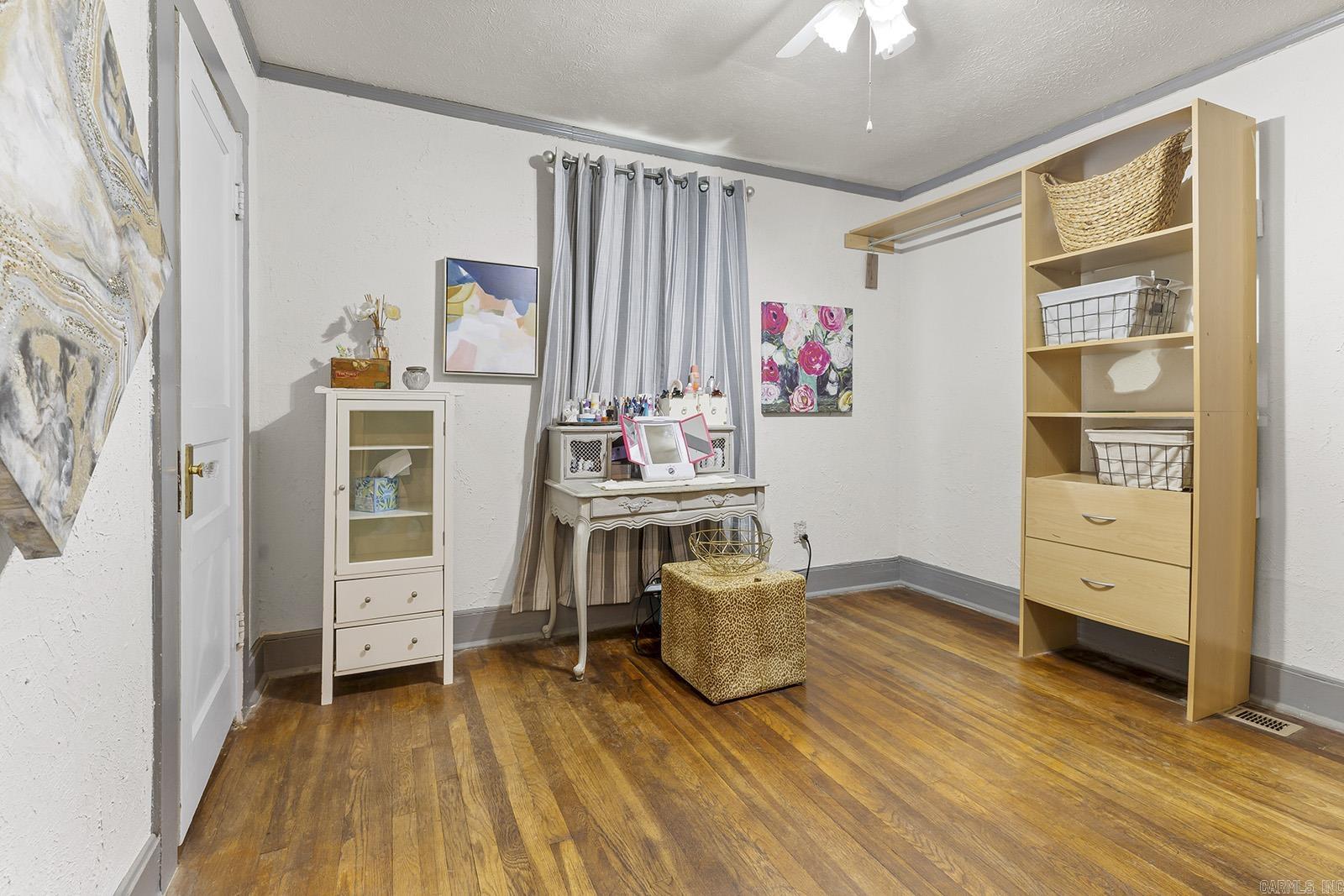 PARK HILL - Residential