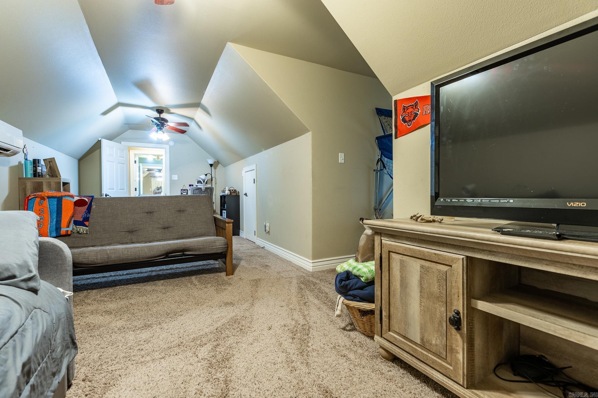 STONE RIDGE AT CYPRESS CREEK - Residential