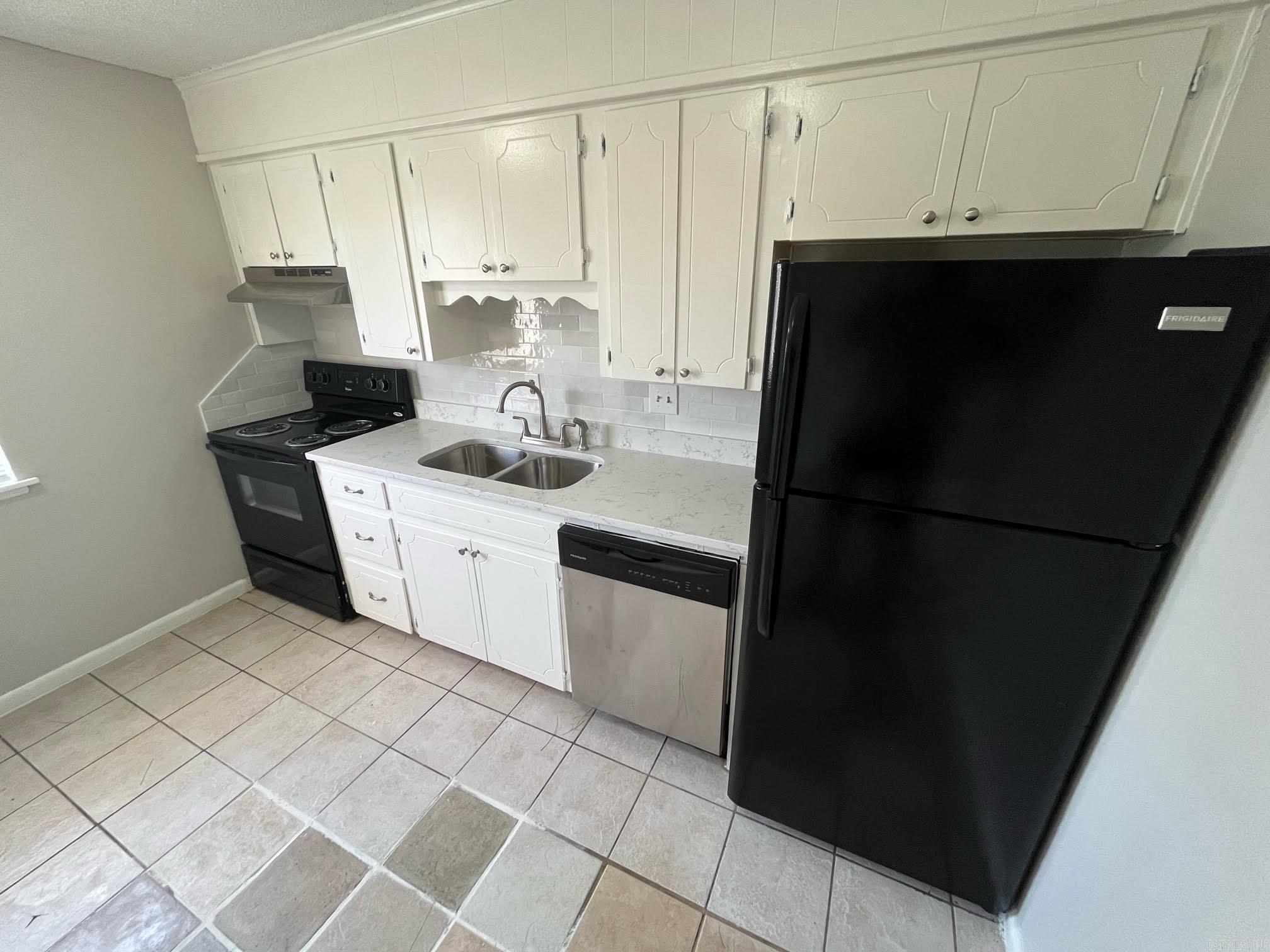 Hillcrest #1 - Residential Lease