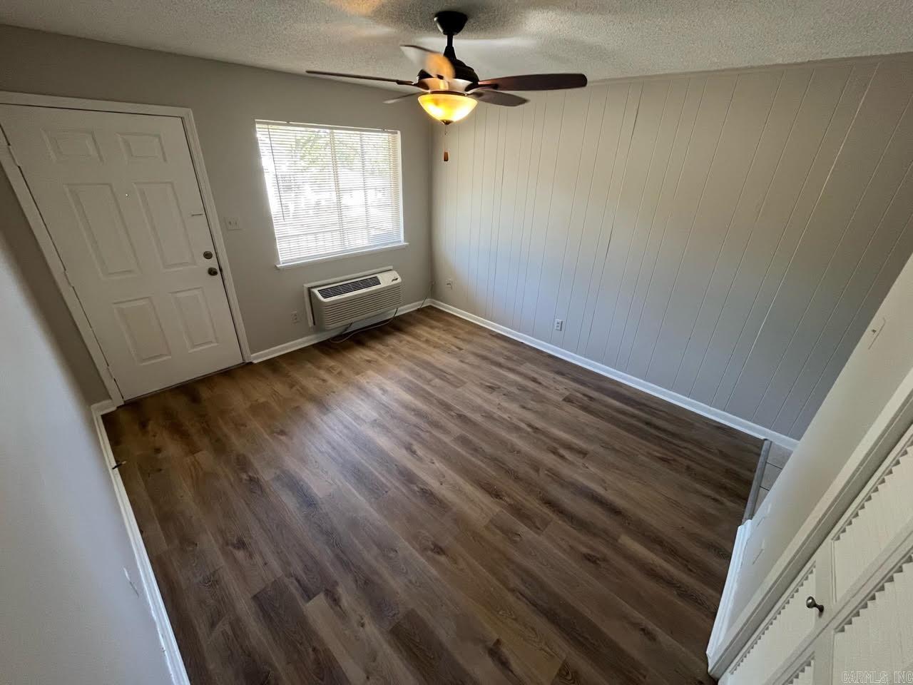 Hillcrest #1 - Residential Lease