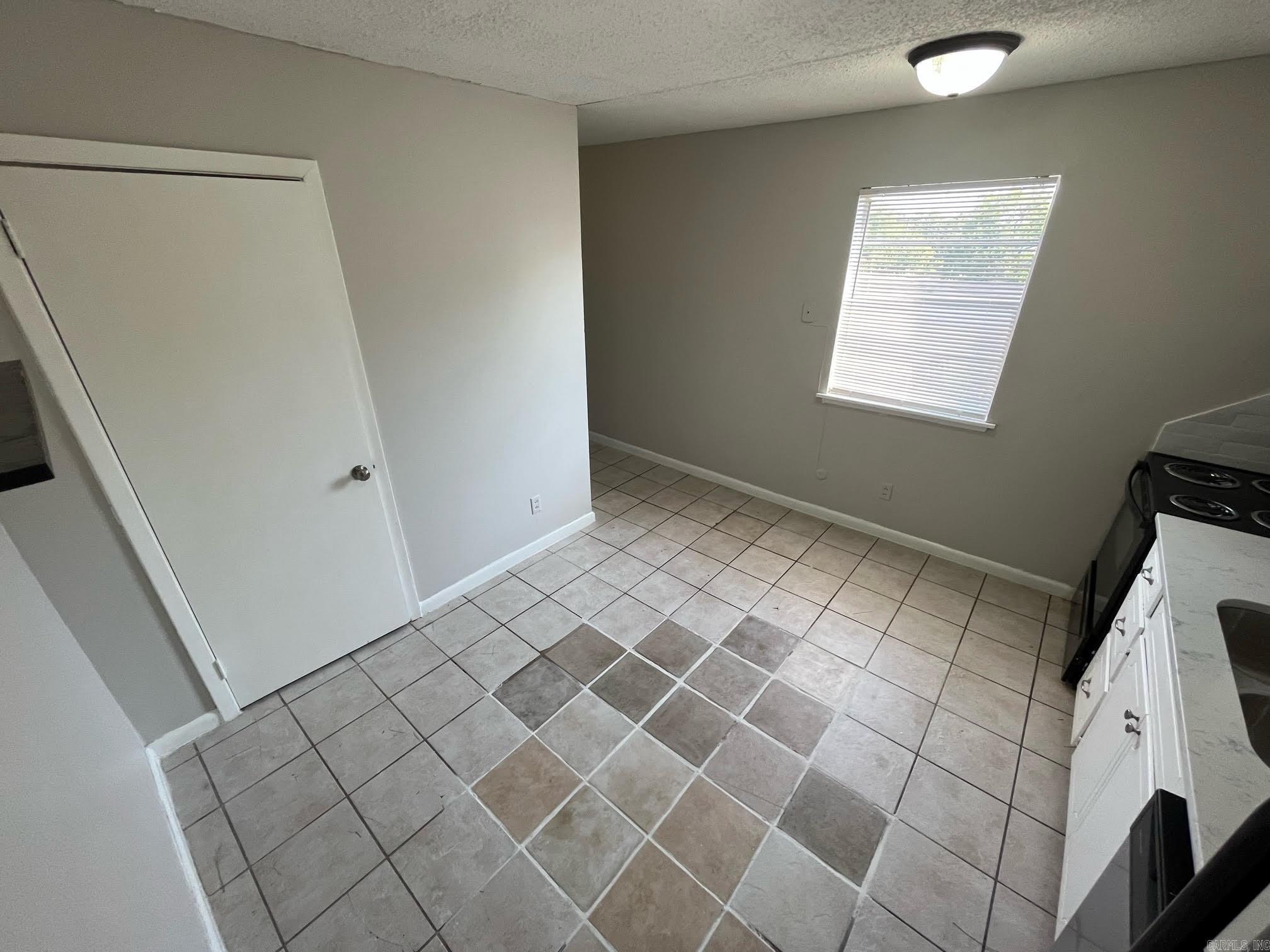 Hillcrest #1 - Residential Lease