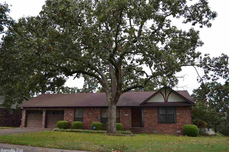 AWESOME brick one level, IMMACULATE condition on corner lot. 2 living areas PLUS a game/bonus rm!  LR/DR combo, den w/ WBFP - gas logs & blt in bookshelves. Eat-in kitchen w/ bay window, updated cabinets & counter tops, Bosch DW, wall oven & microwave. Game rm w/ wood floors, blt-in cabinets. Water heater new in '09. HVAC replaced (Carrier), roof '06, leafguard gutters, 2" Levolar wood blinds. 3 large BDRMs- master w/ walk-in closet, dbl sinks in tiled hall BA, oversized deck. Great storage under house.
