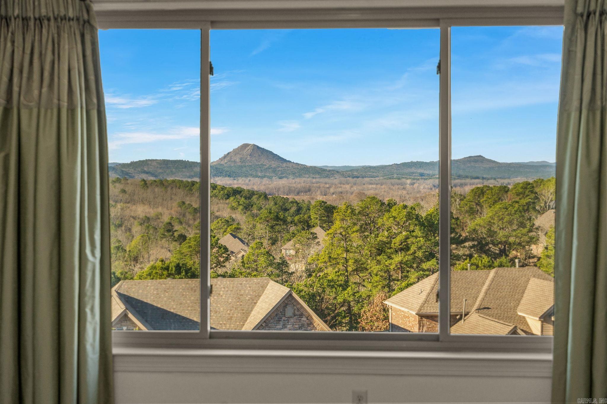 Majesti Pointe - Residential