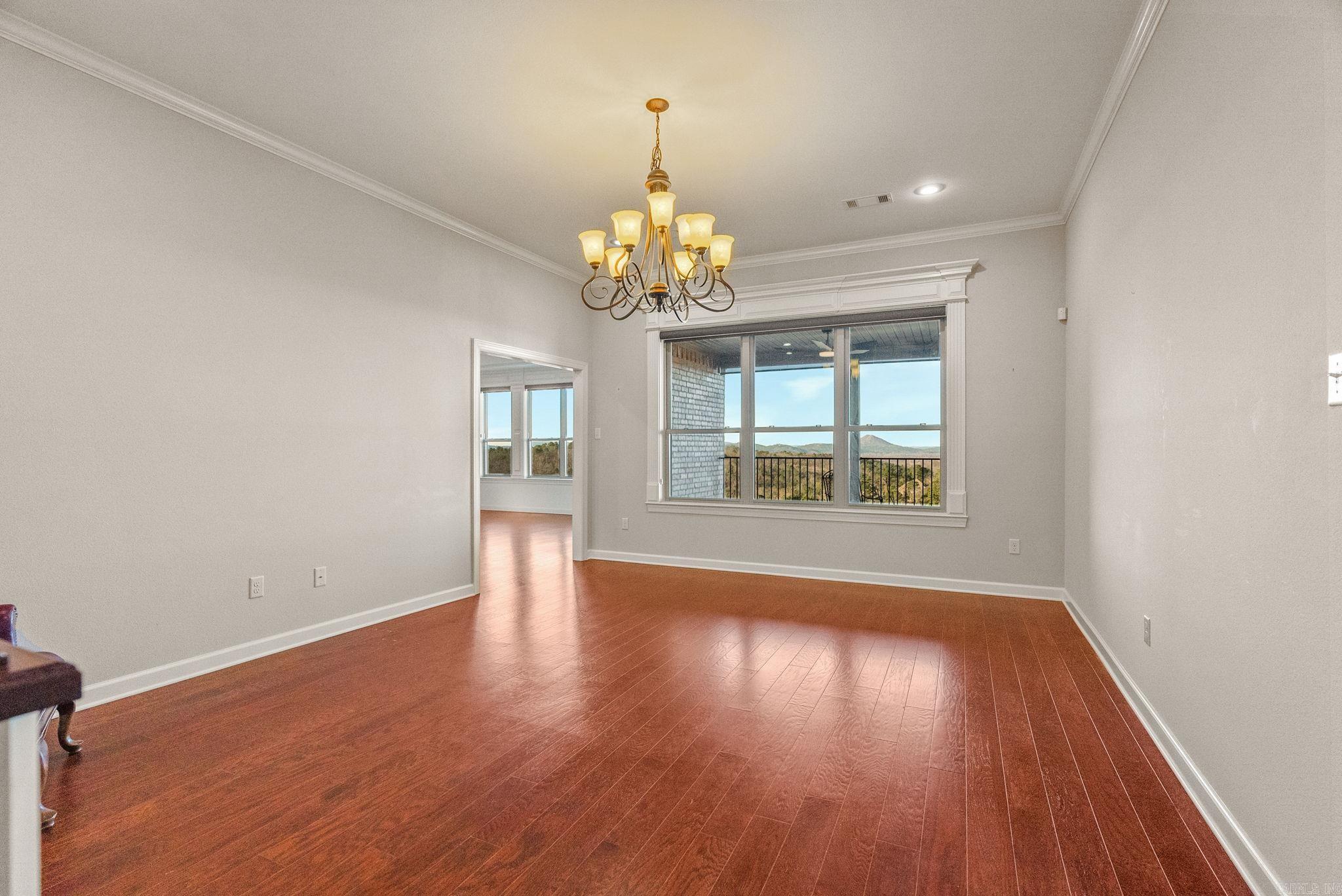 Majesti Pointe - Residential