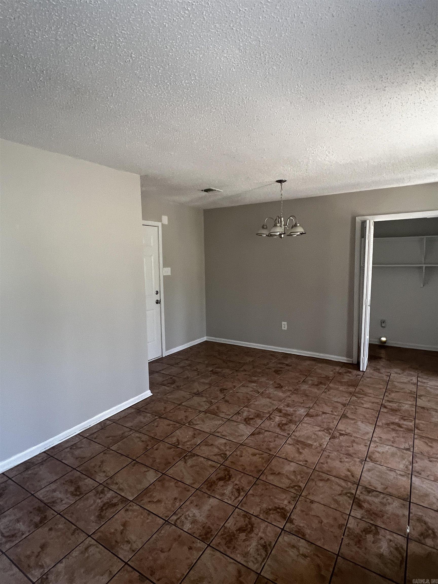 SANDALWOOD - Residential