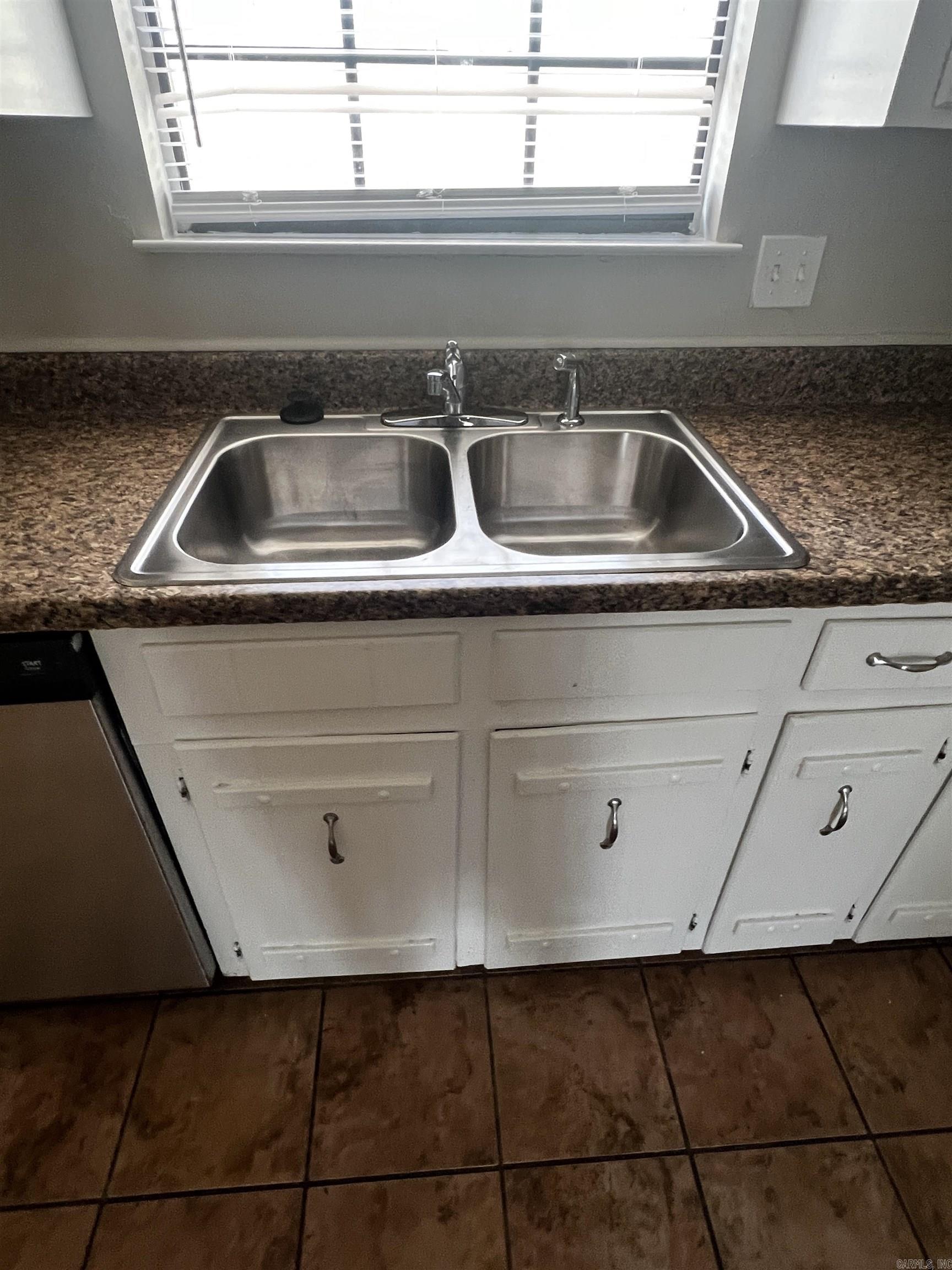 SANDALWOOD - Residential