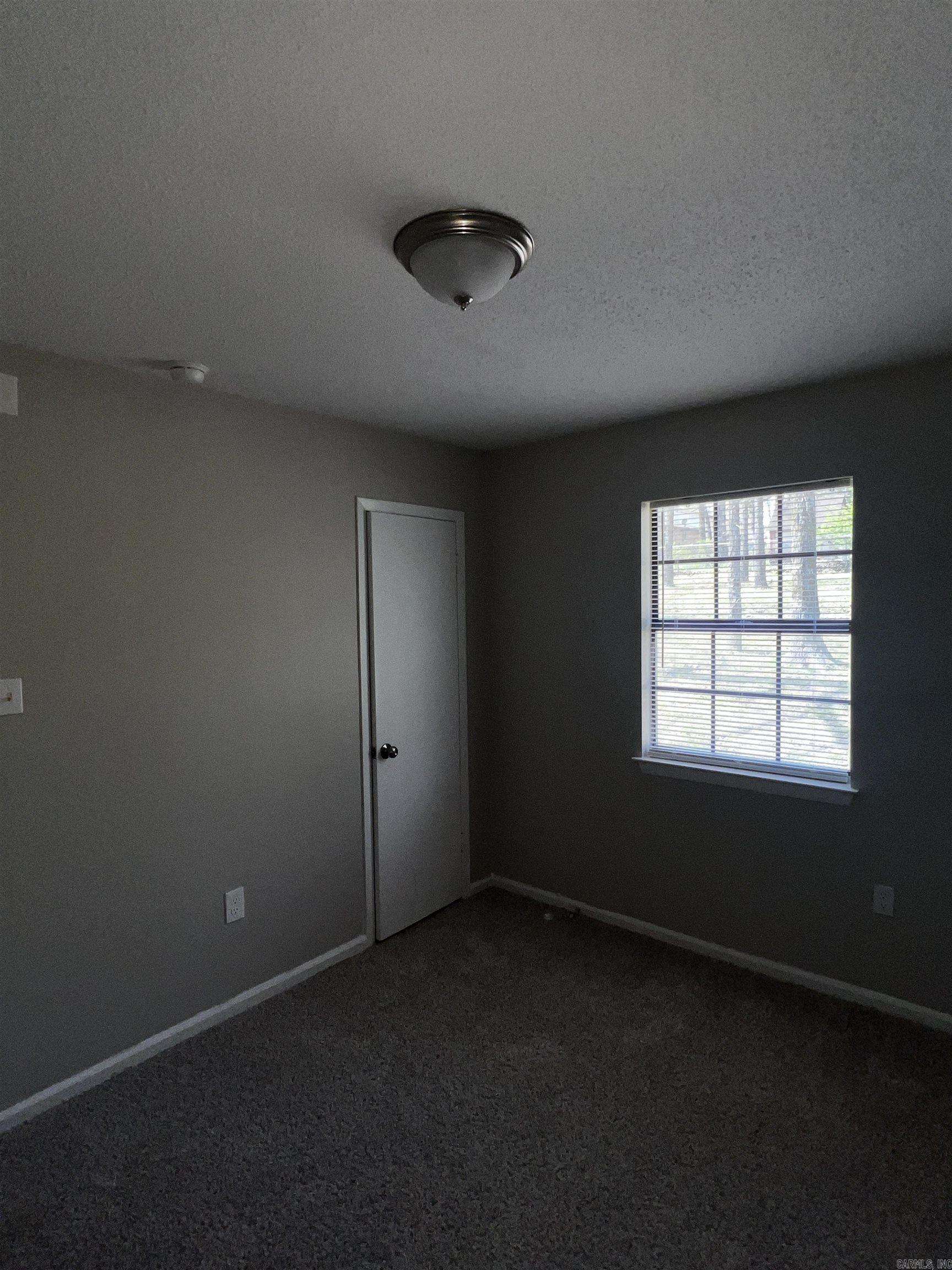 SANDALWOOD - Residential