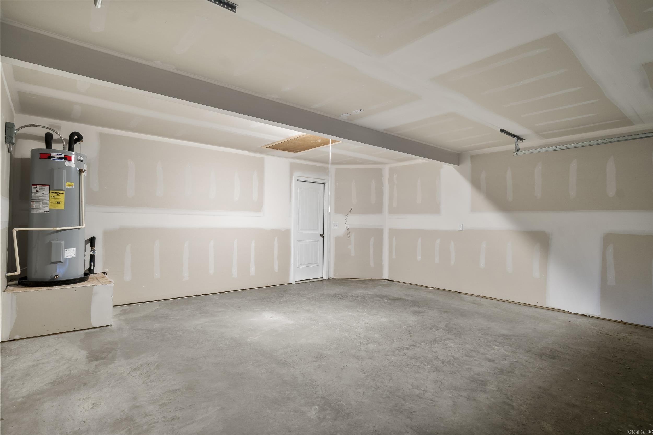 COUNTRY CLUB OF ARK THE - Residential