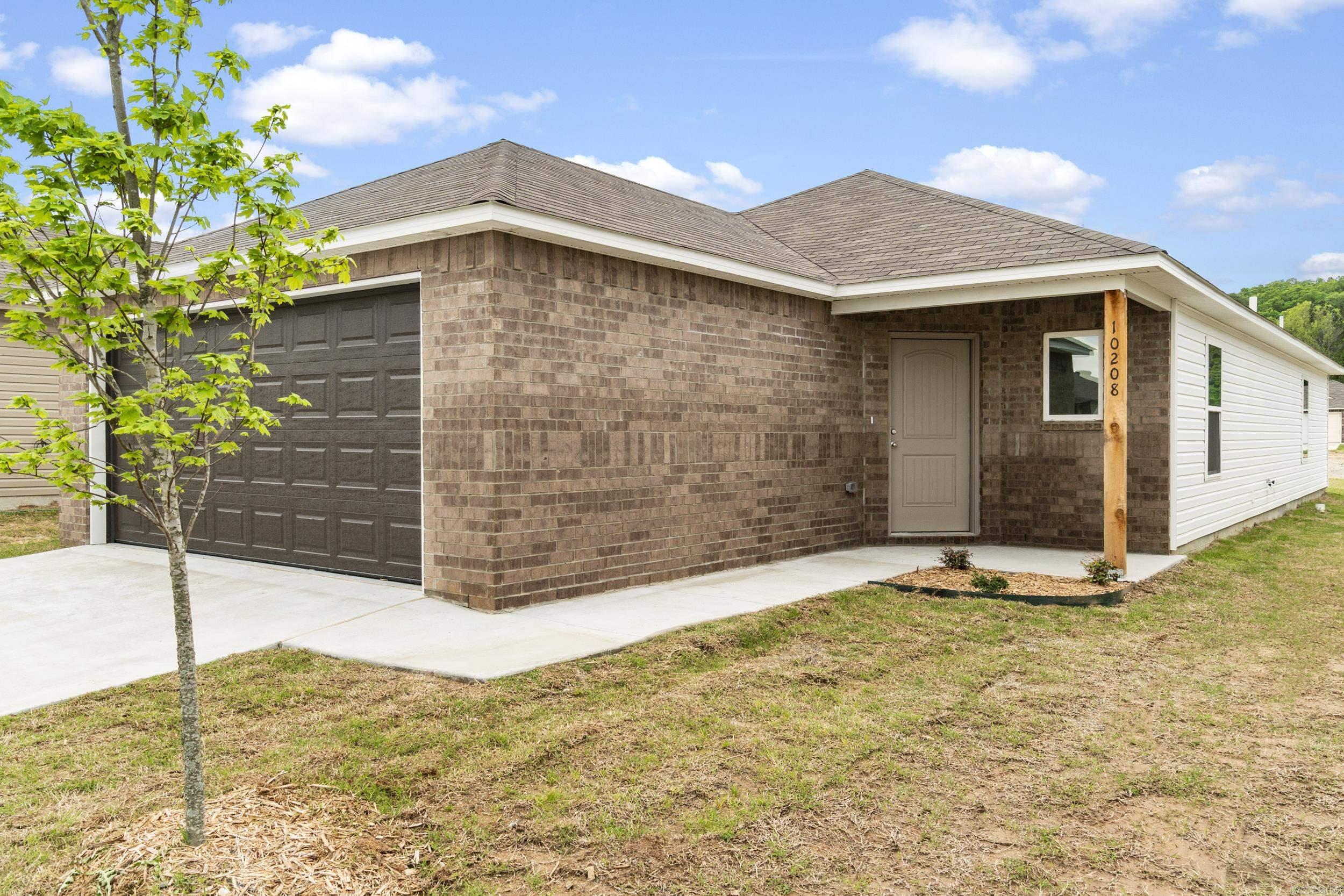 COUNTRY CLUB OF ARK THE - Residential