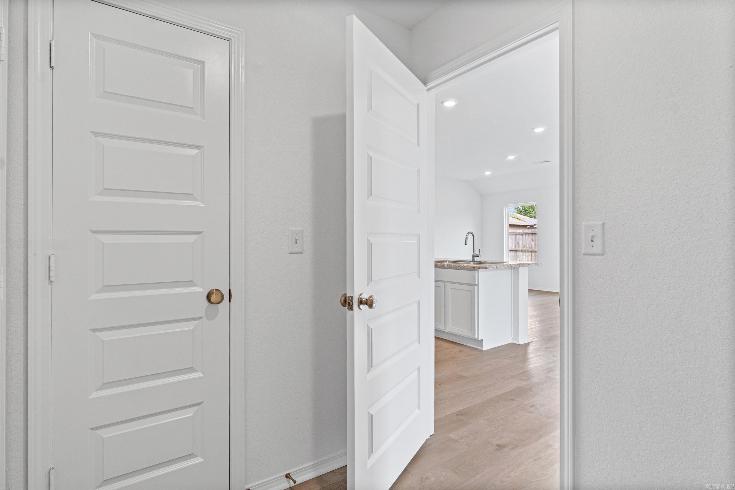 DEERFIELD ESTATES - Residential