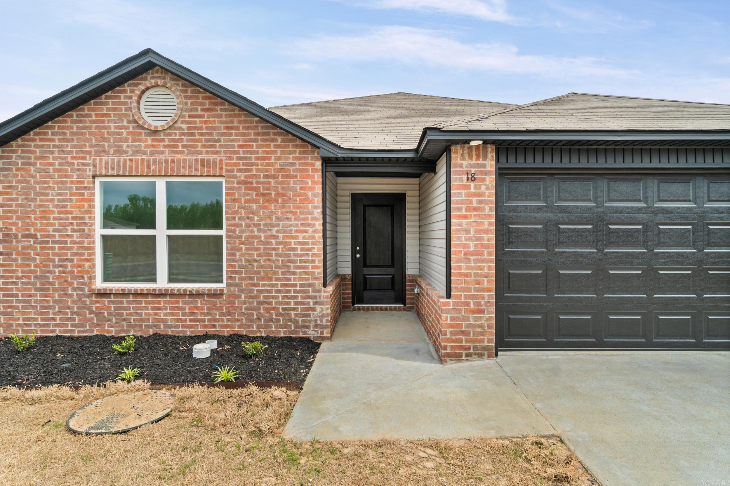 DEERFIELD ESTATES - Residential