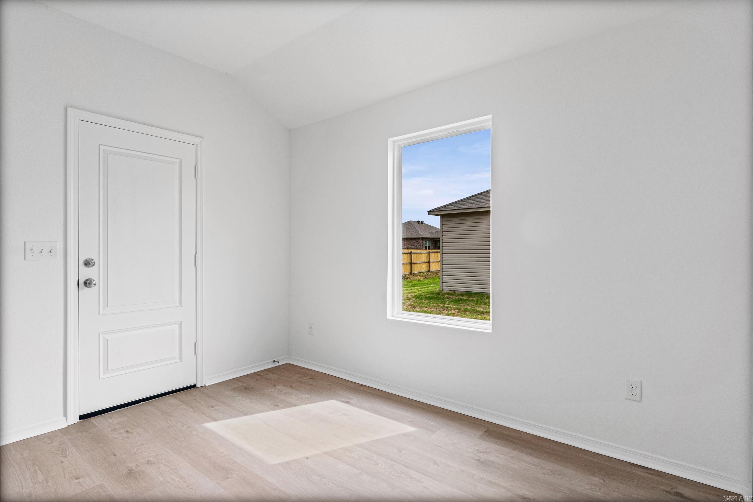 DEERFIELD ESTATES - Residential