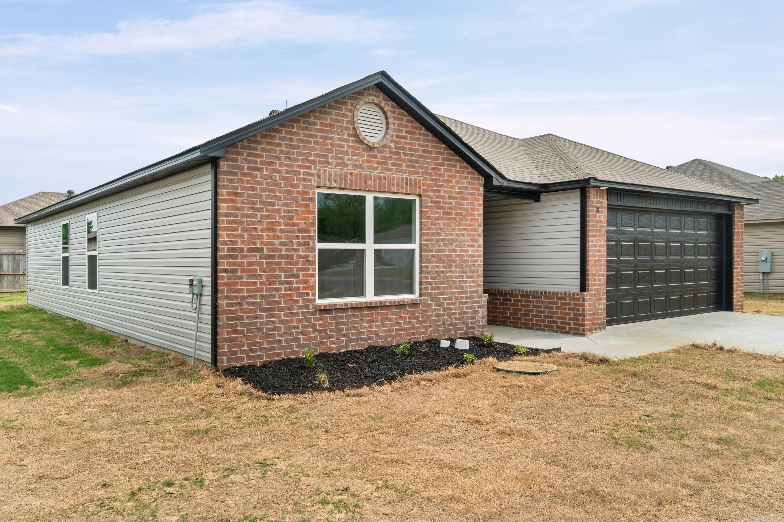 DEERFIELD ESTATES - Residential