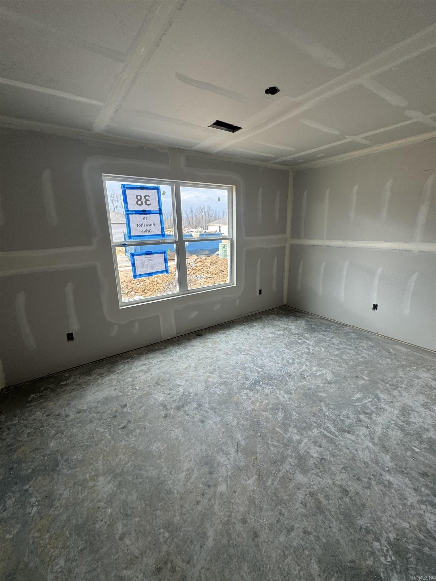 DEERFIELD ESTATES - Residential