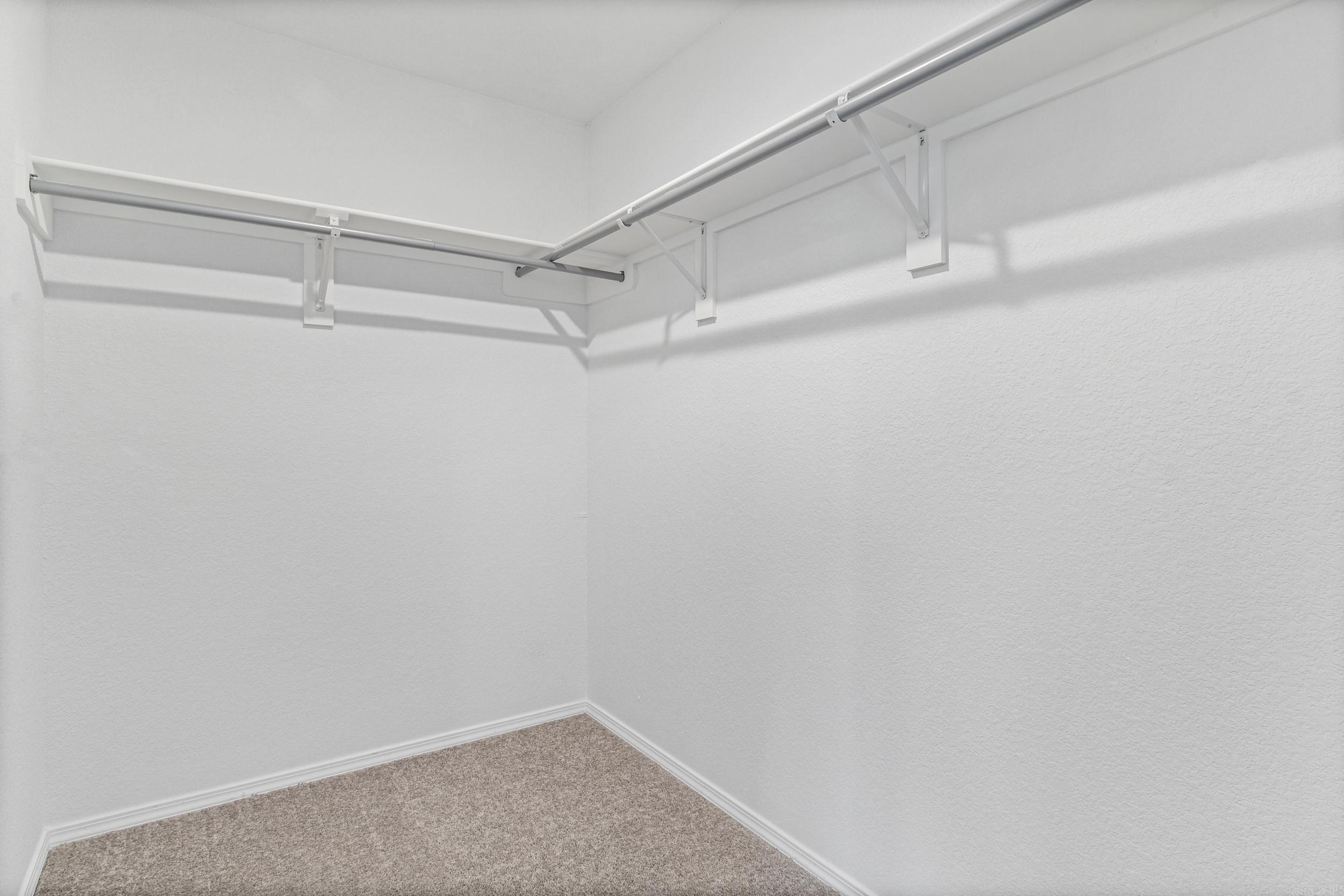 DEERFIELD ESTATES - Residential