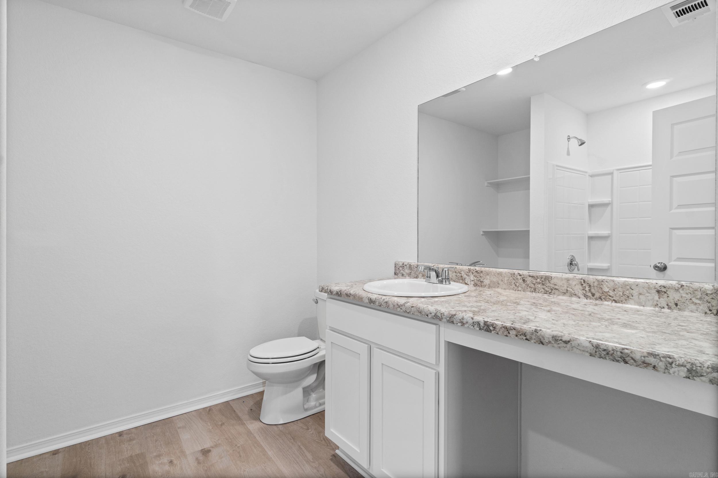 DEERFIELD ESTATES - Residential