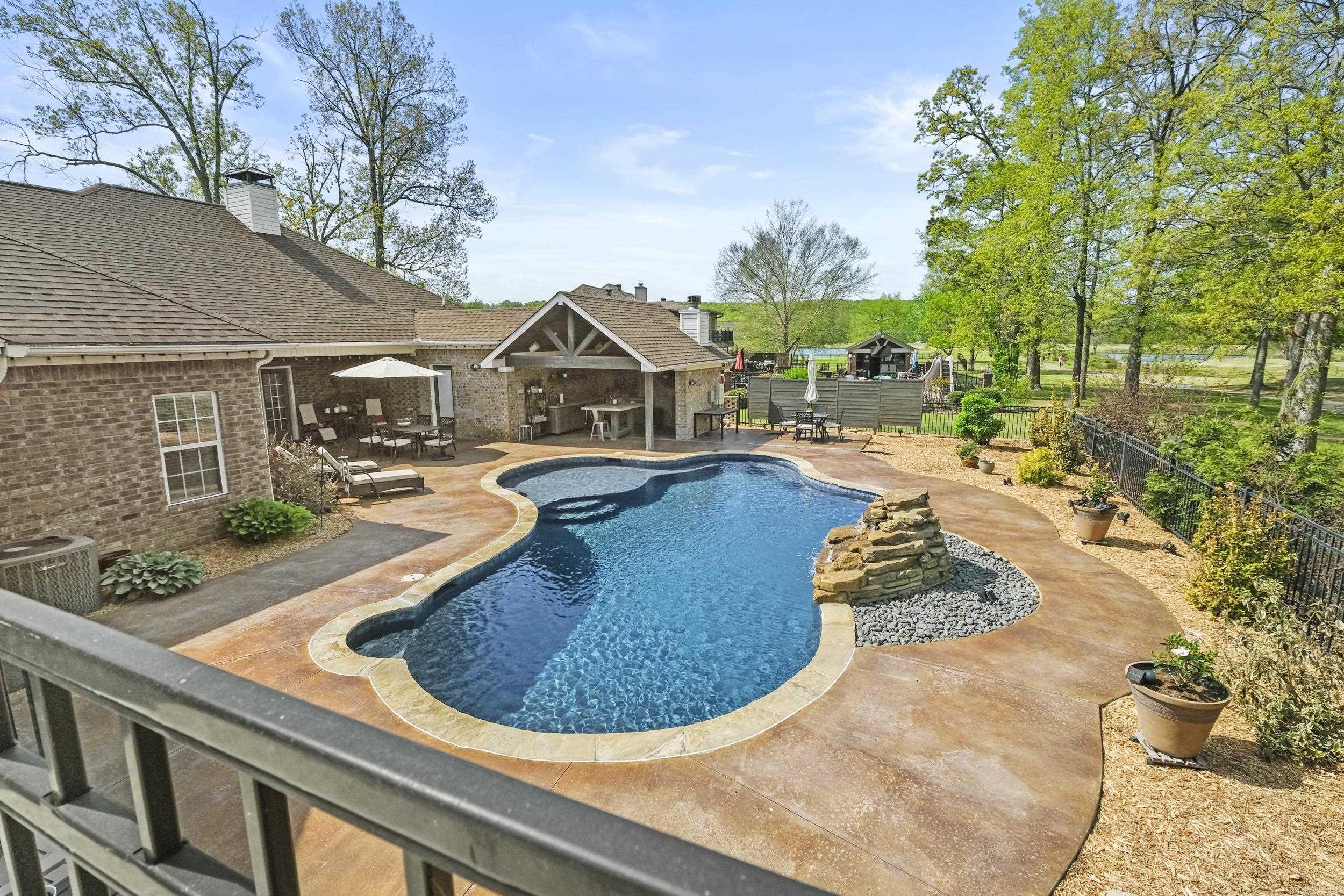 GREYSTONE - Residential