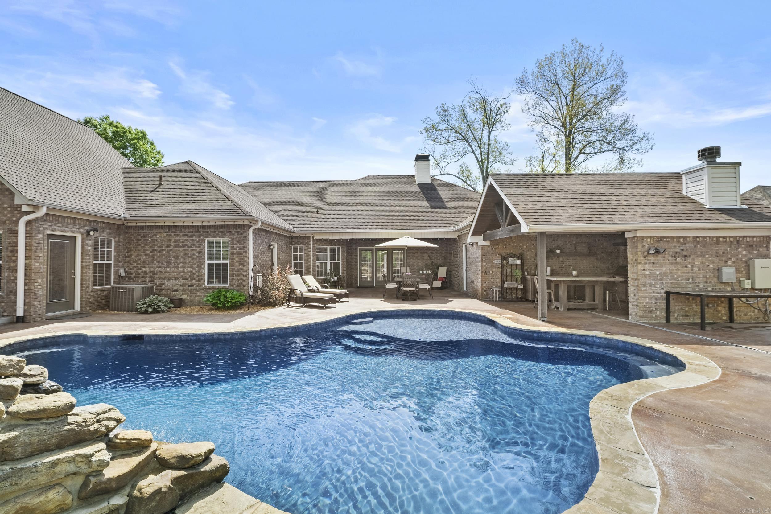 GREYSTONE - Residential