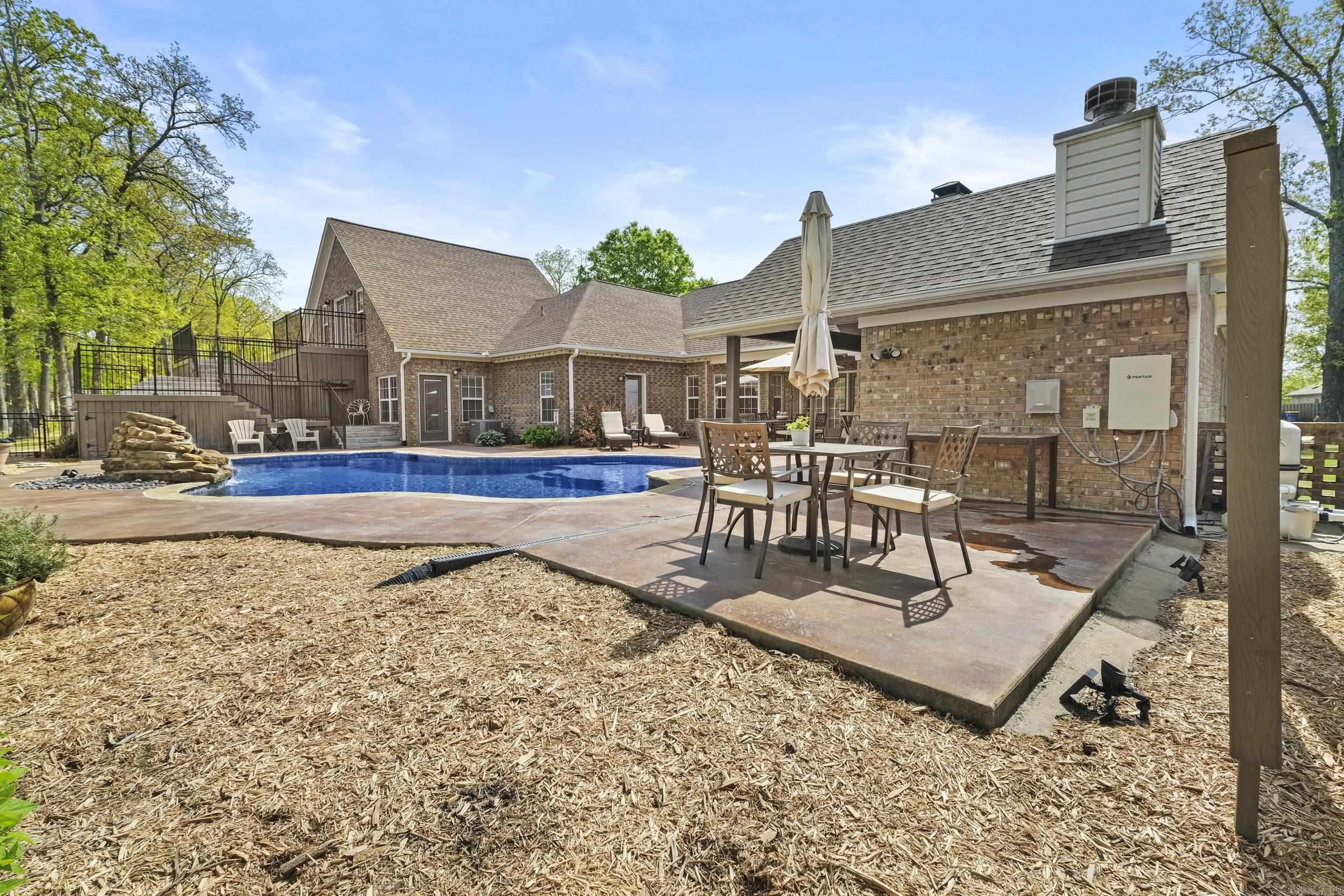 GREYSTONE - Residential