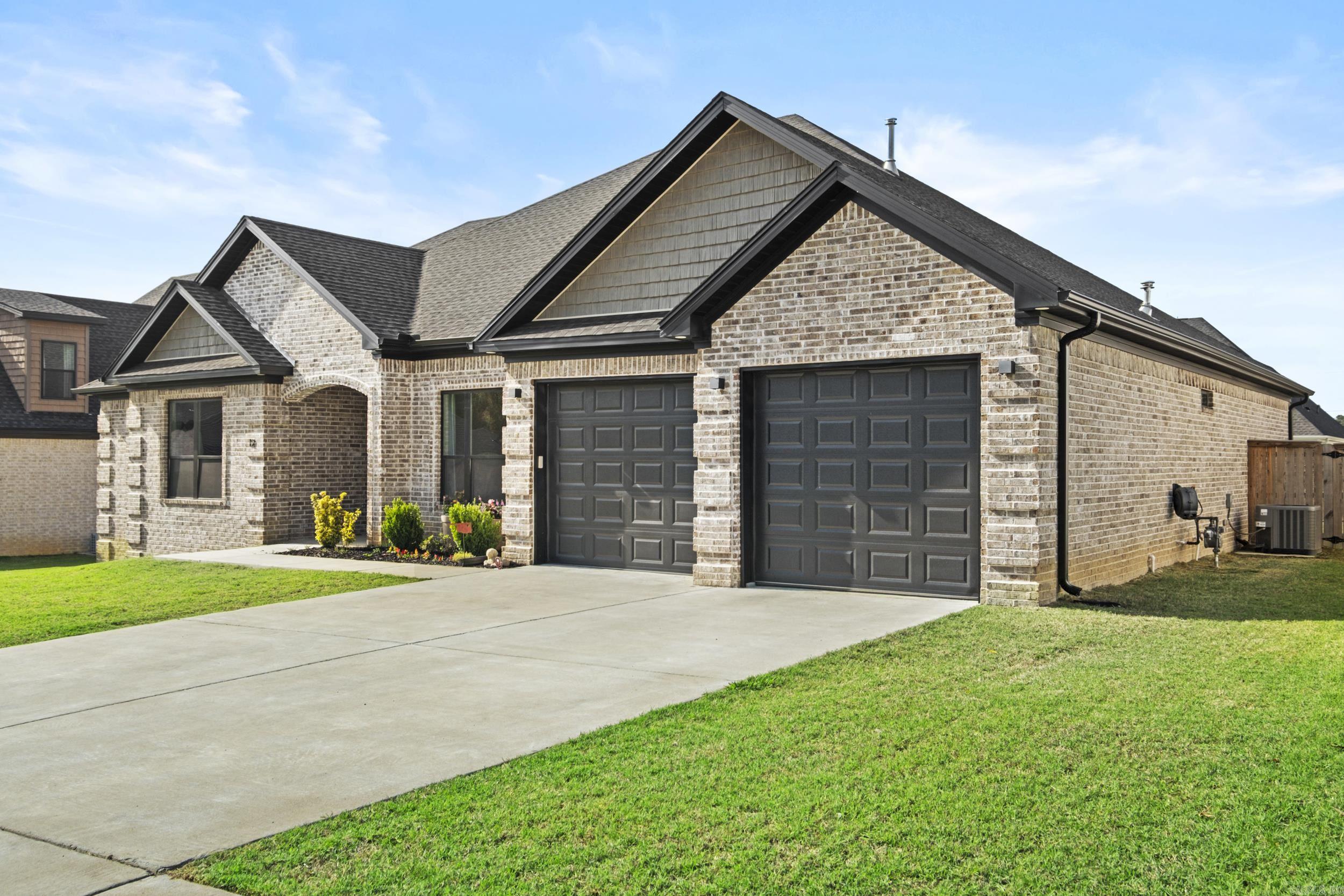 DENALI HEIGHTS - Residential