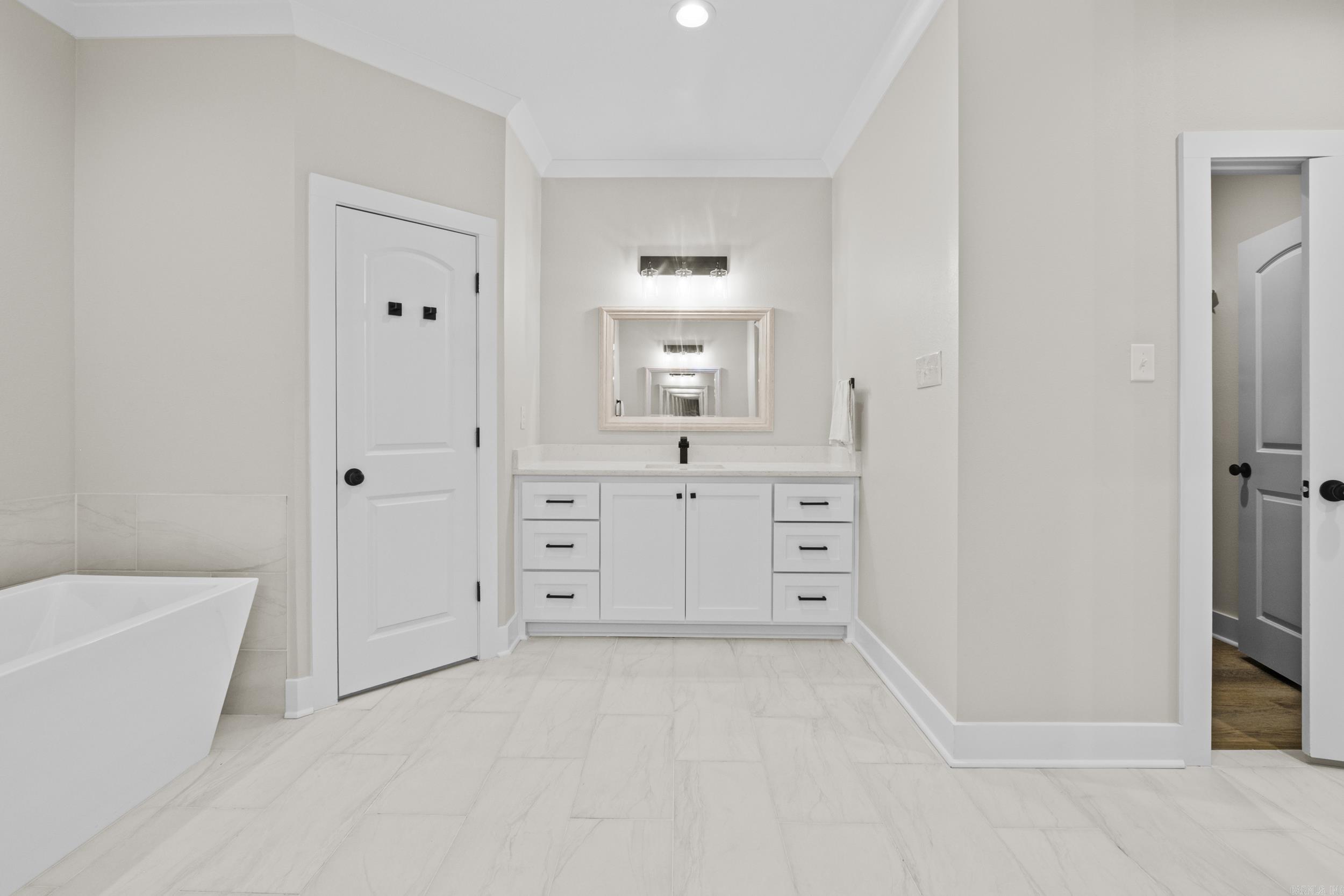 DENALI HEIGHTS - Residential