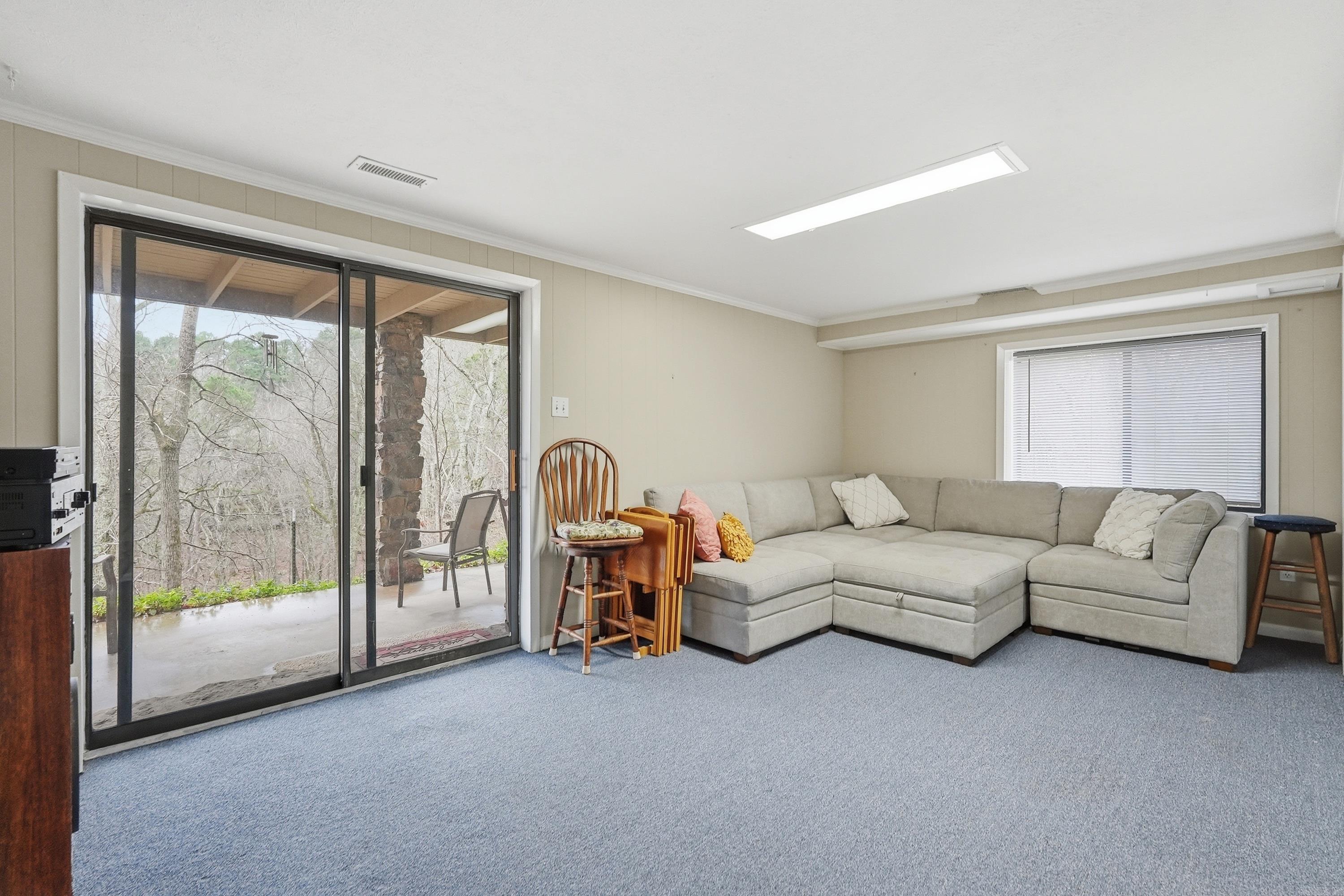 CASTLE RIDGE - Residential